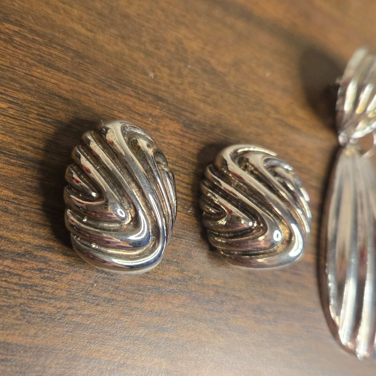 Vintage Vintage Brutalist Earring Set 1970s Modernist Size ONE SIZE - 4 Thumbnail
