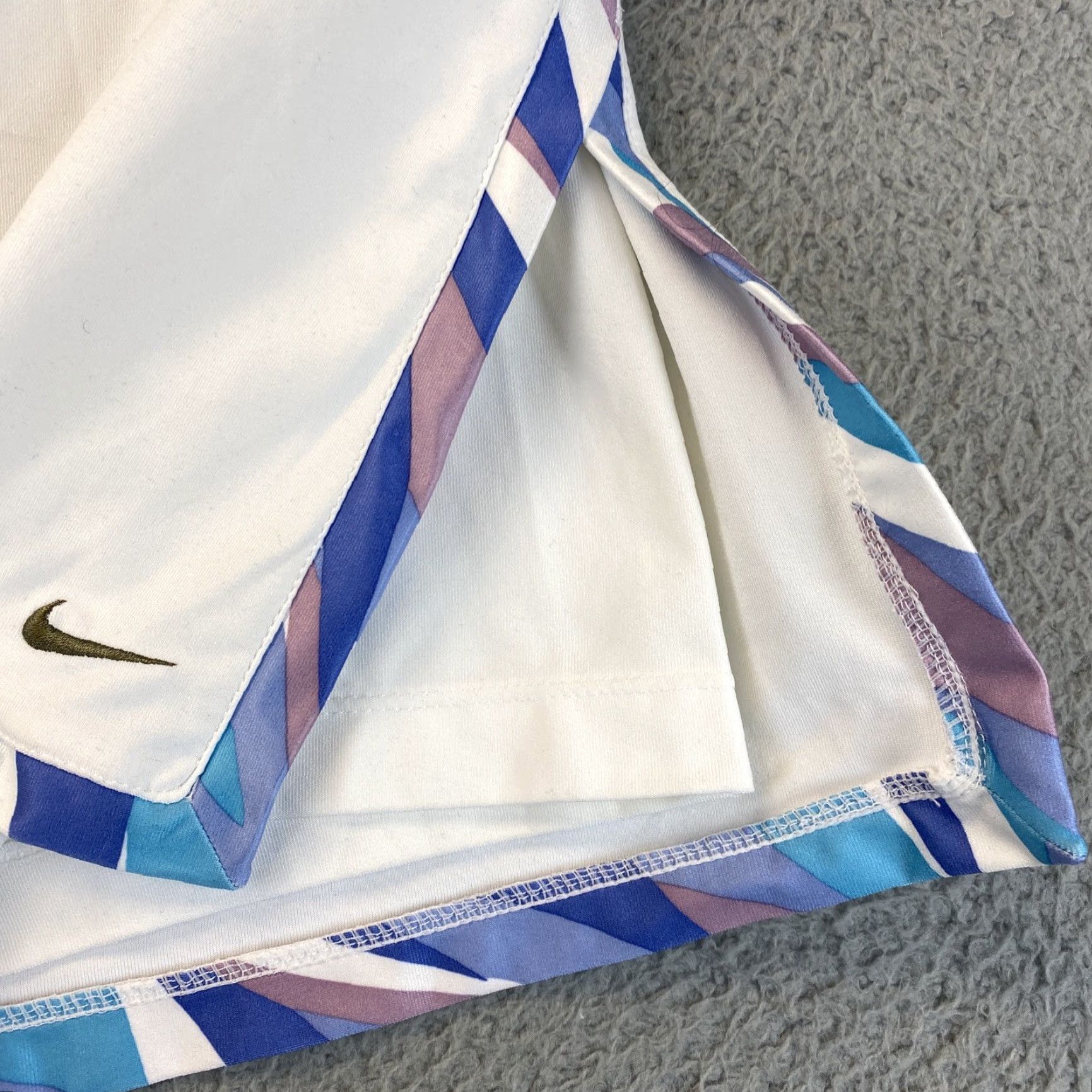 Nike Nike Skort Tennis Women White XL Athletic Performance Short Skirt 90s Theme? Size 40" / US 18 - 5 Thumbnail