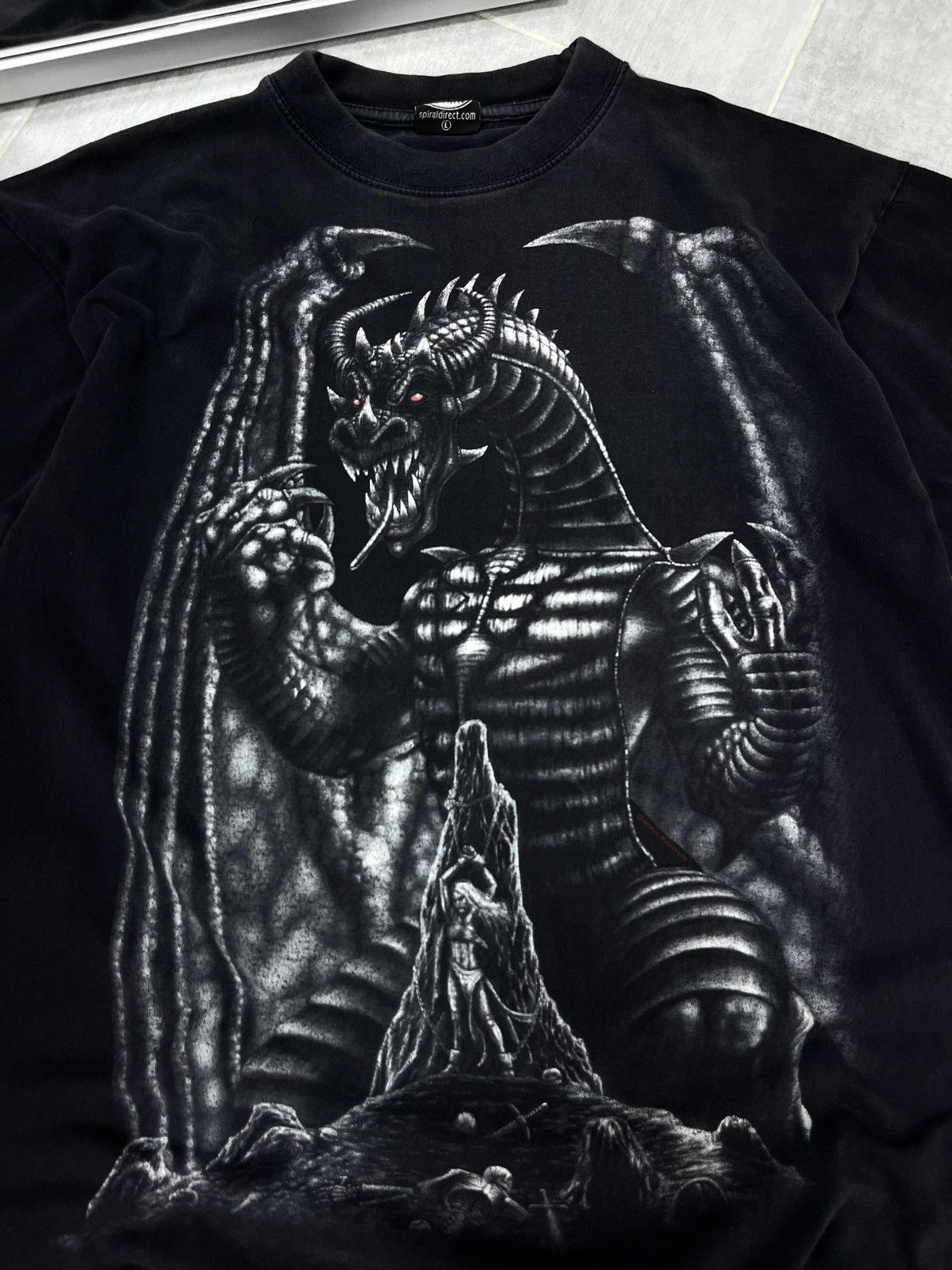 Other Vintage Spiral Direct T Shirt Dragon Pentagram Print Rock Size US L / EU 52-54 / 3 - 5 Thumbnail