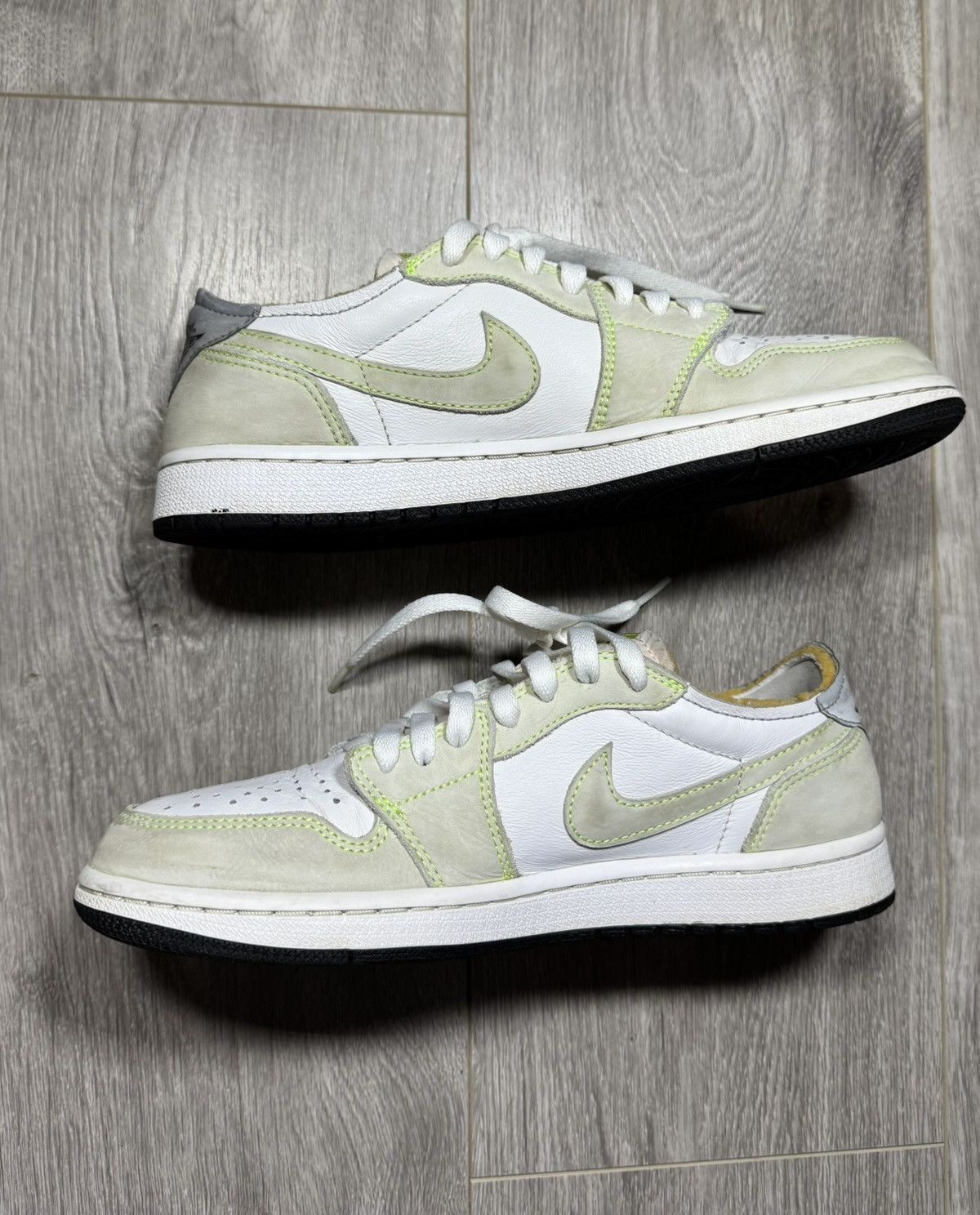 Jordan Brand × Nike Nike Air Jordan 1 Retro Low White Ghost Green Black Grey Size US 8 / EU 41 - 2 Thumbnail