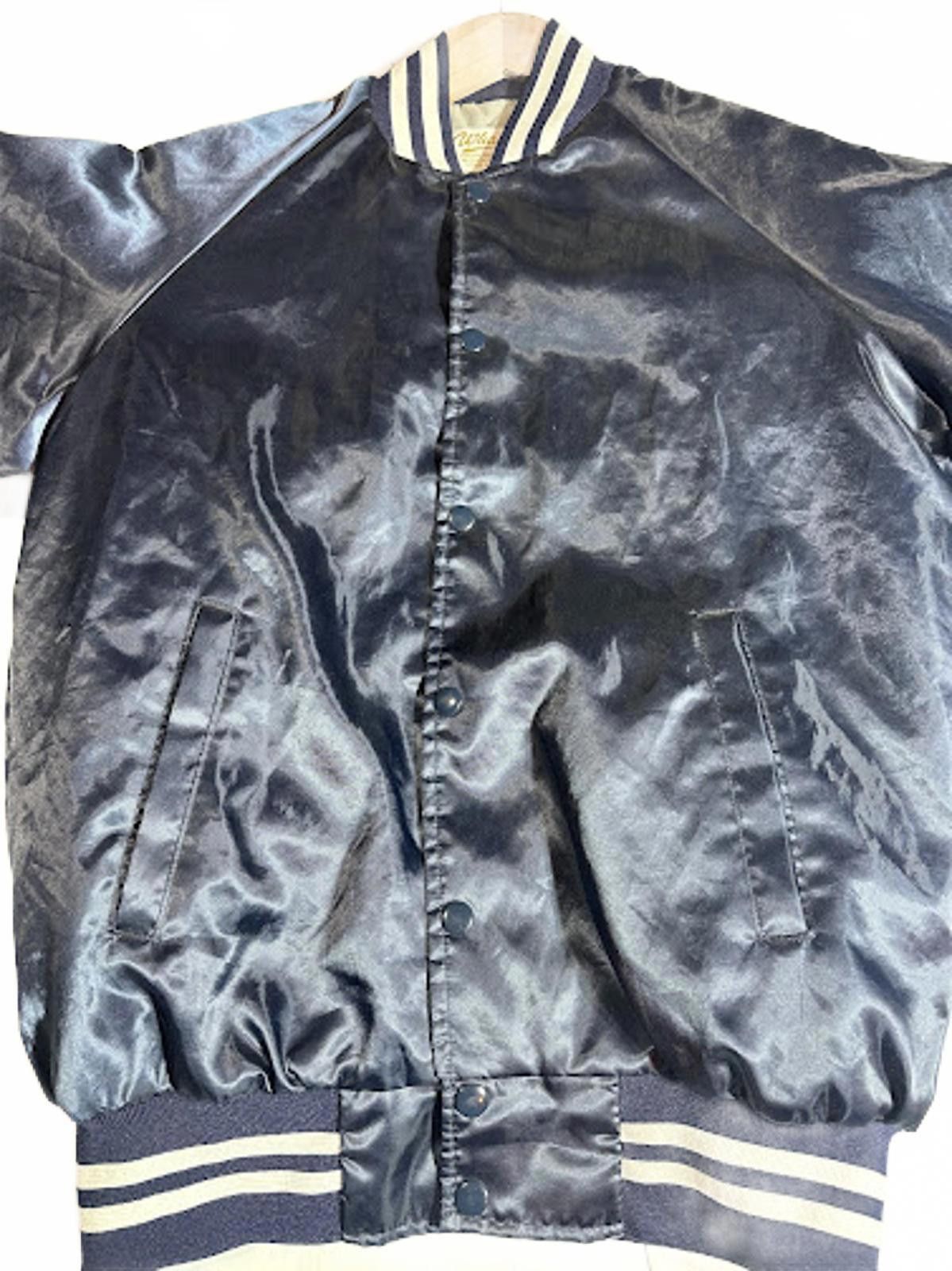 Wrangler Vintage Whang Satin Varsity Bomber Jacket Navy Blue Size US M / EU 48-50 / 2 - 1 Thumbnail