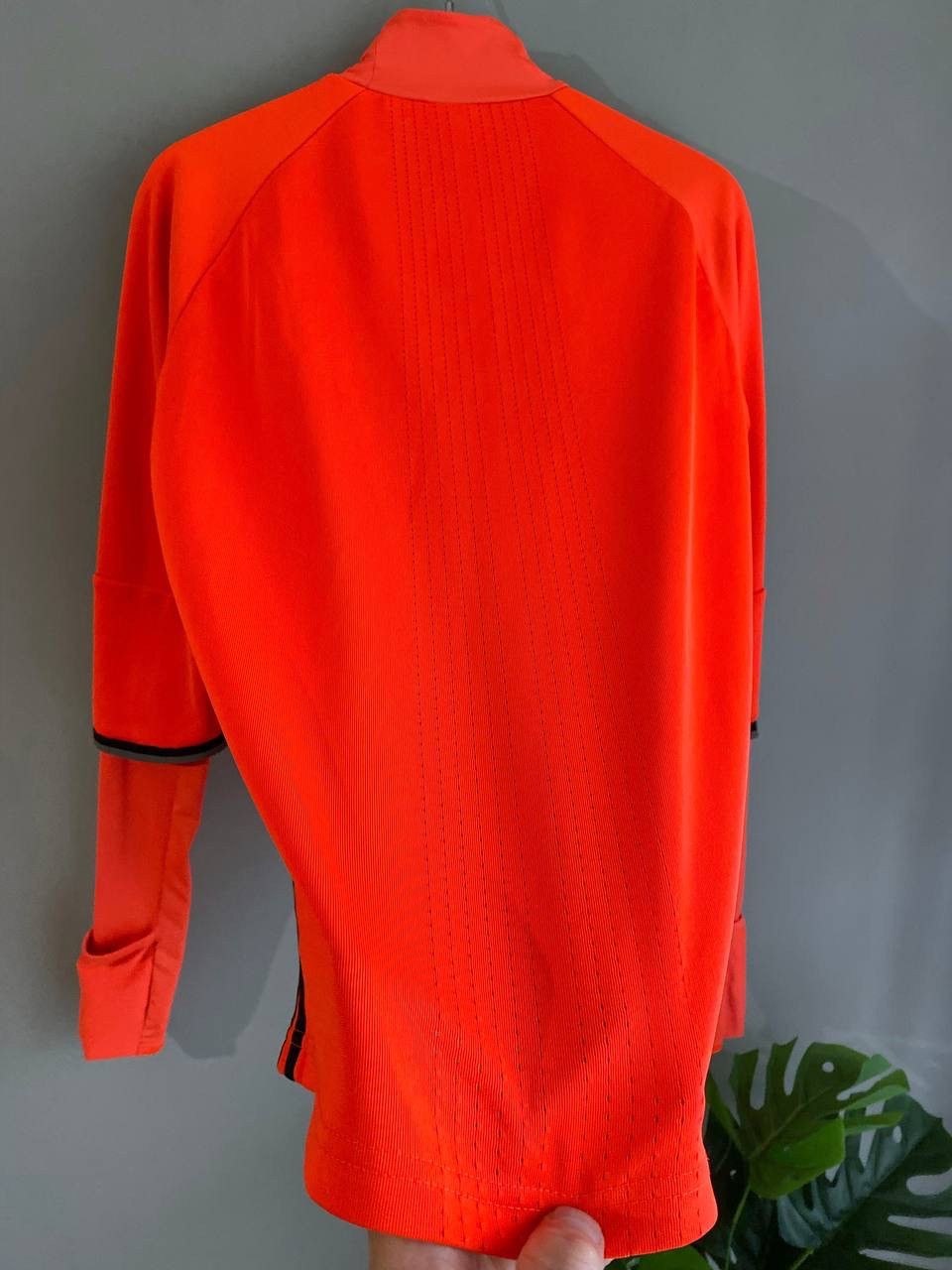 Adidas FC Bayern München Soccer Jersey Training Long Sleeve, Size S Size US S / EU 44-46 / 1 - 4 Thumbnail