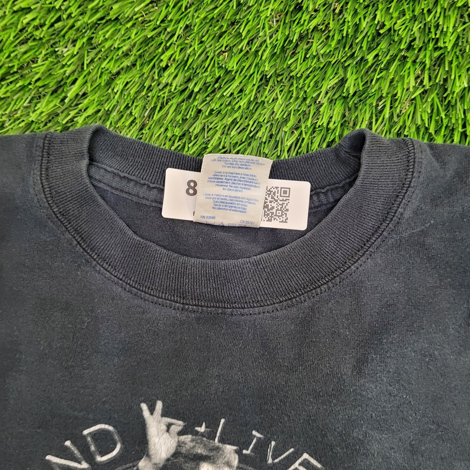 Gildan Vintage Neil-Diamond Shirt 2XL 26x27 World Tour 2005 Y2K Size US XXL / EU 58 / 5 - 9 Thumbnail