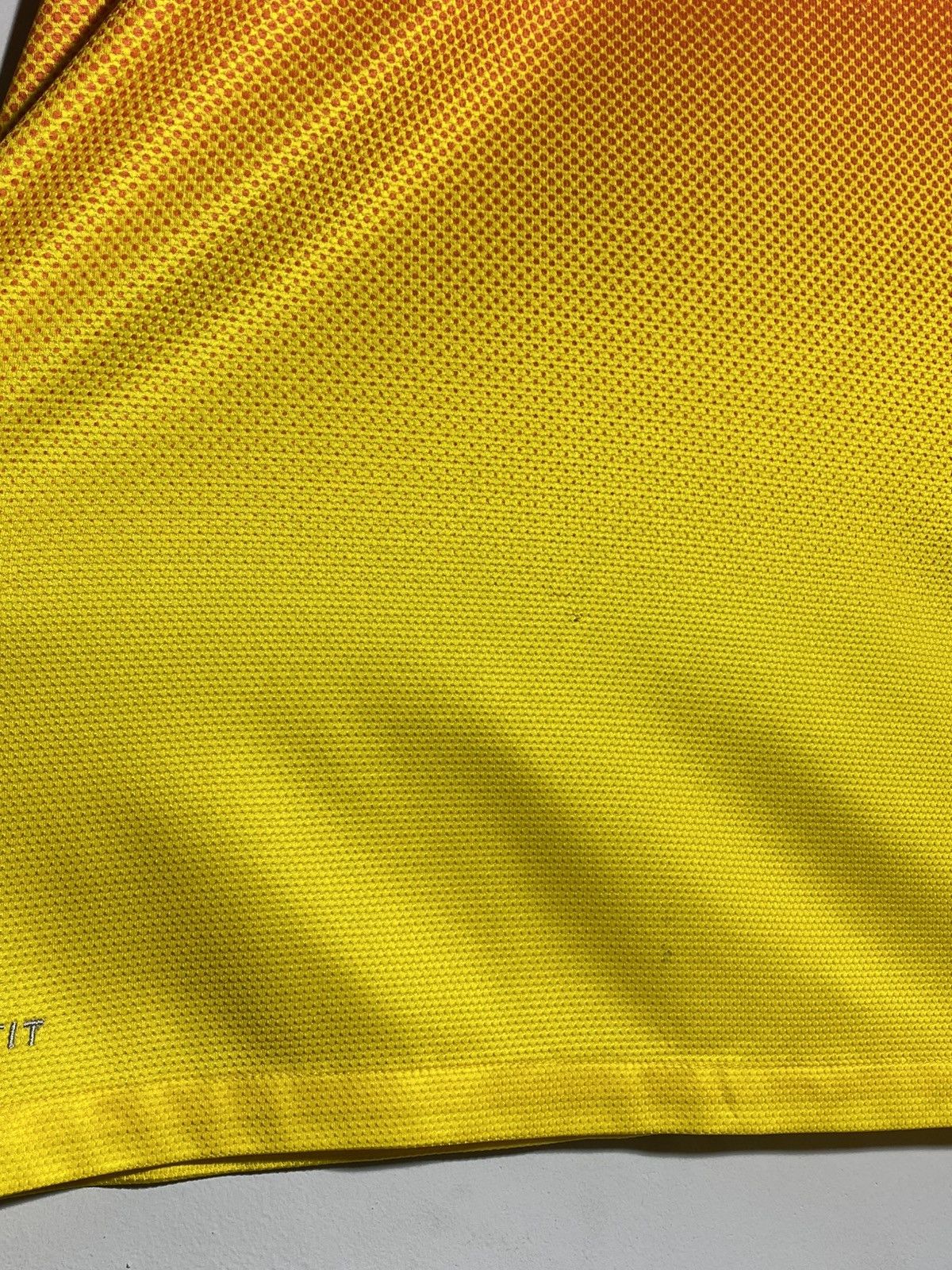 Nike Nike FC Barcelona 2012/13 Away Football Shirt Soccer Jersey Size US XL / EU 56 / 4 - 4 Thumbnail