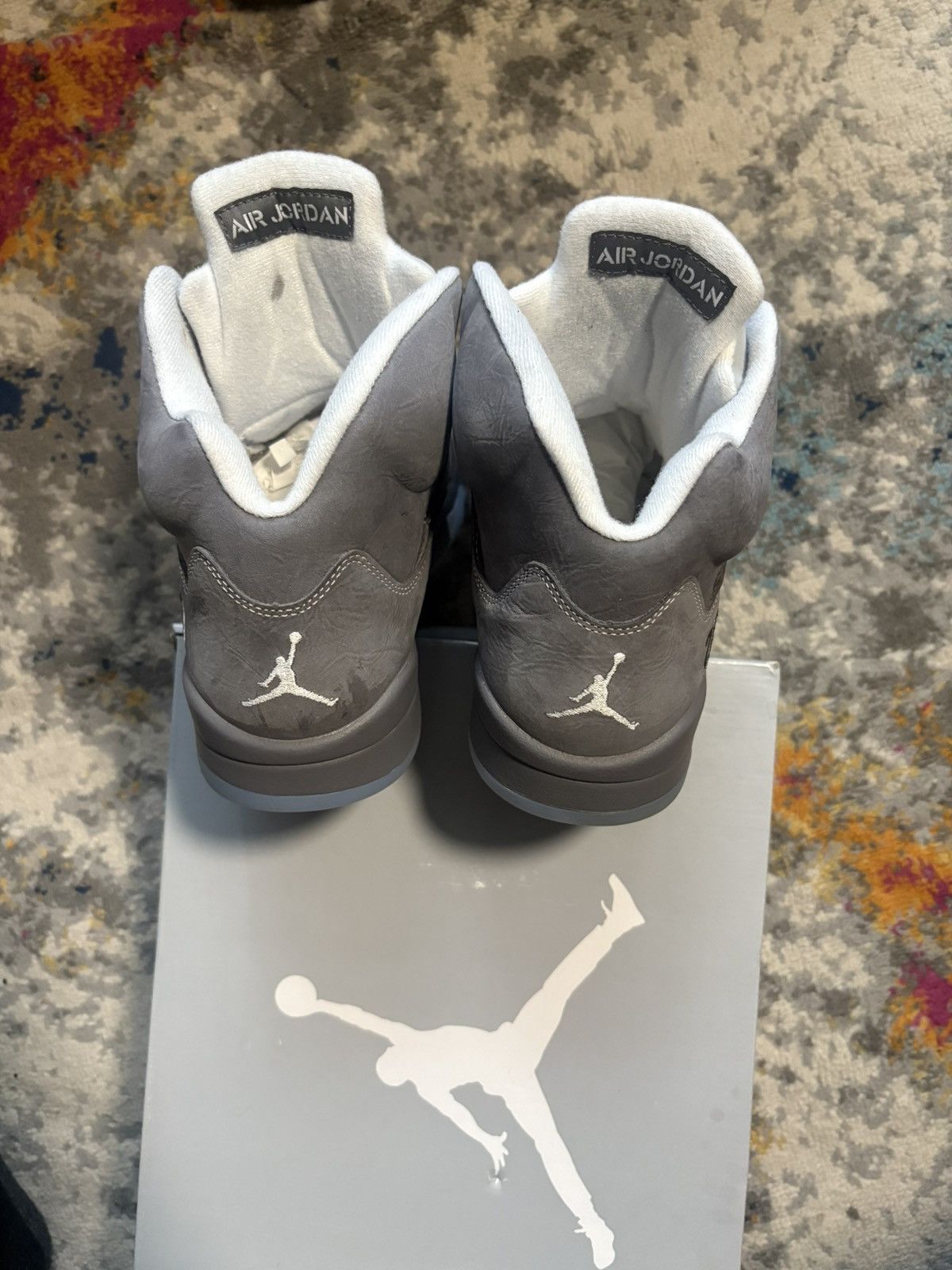 Jordan Brand Air Jordan Retro 5 Wolf Grey size 10.5 Size US 10.5 / EU 43-44 - 4 Thumbnail