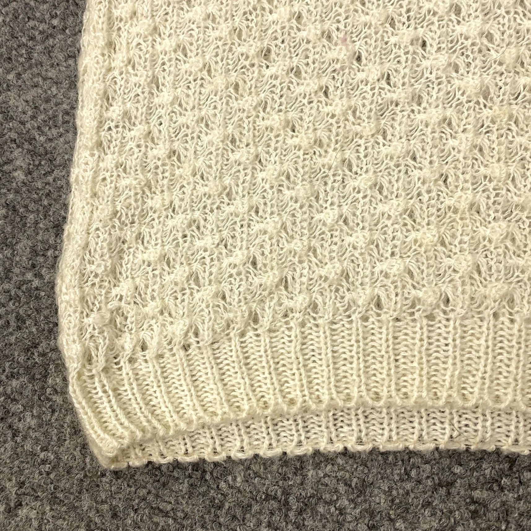 Vintage VINTAGE Nuggets Sweater Vest Womens Large White Open Knit Pullover Textured Korea Size L / US 10 / IT 46 - 4 Thumbnail