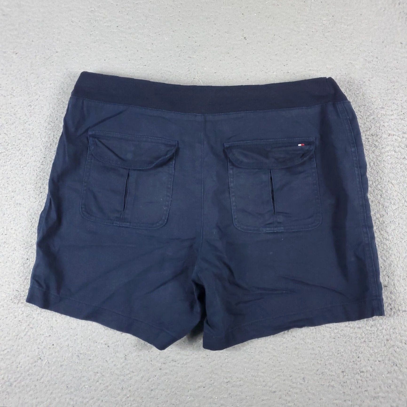 Tommy Hilfiger VINTAGE Tommy Hilfiger Shorts Women 2XL Blue Casual Flat Front Chino Size 36" / US 14 / IT 50 - 7 Thumbnail