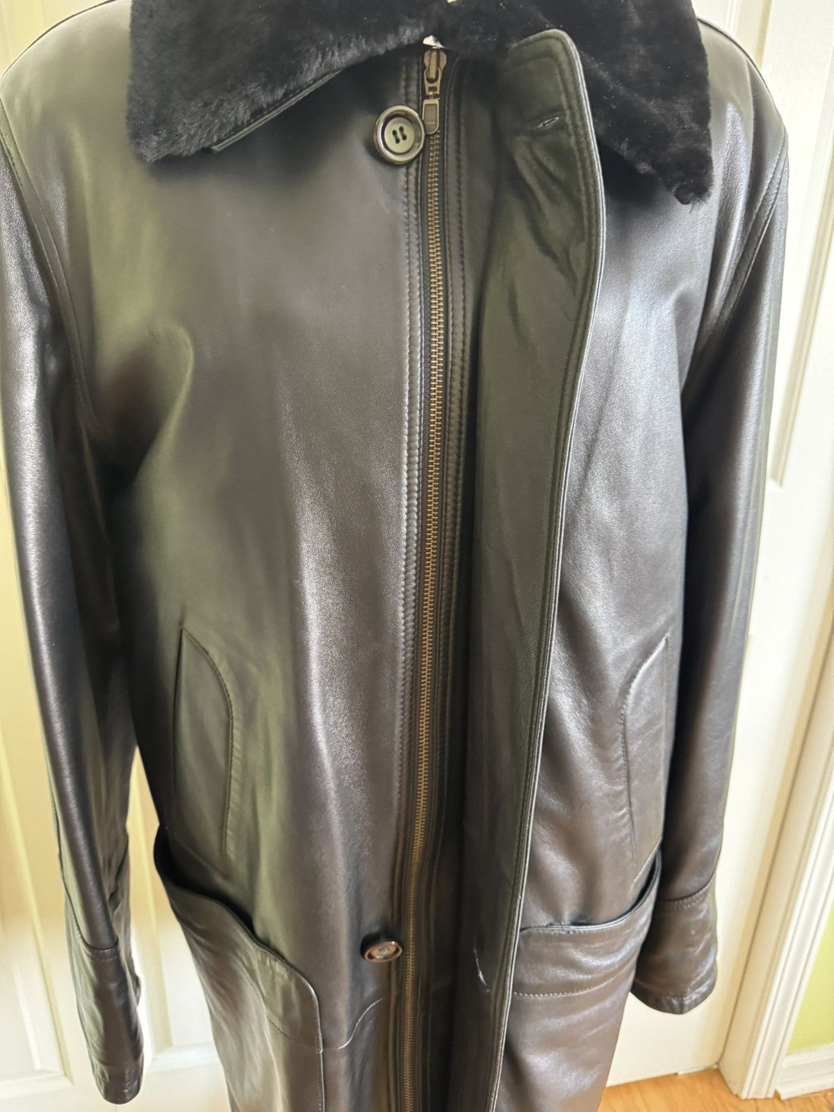 Other IMPERIO Men’s Black Leather/Shearling Jacket 50/L EUC Size US L / EU 52-54 / 3 - 4 Thumbnail