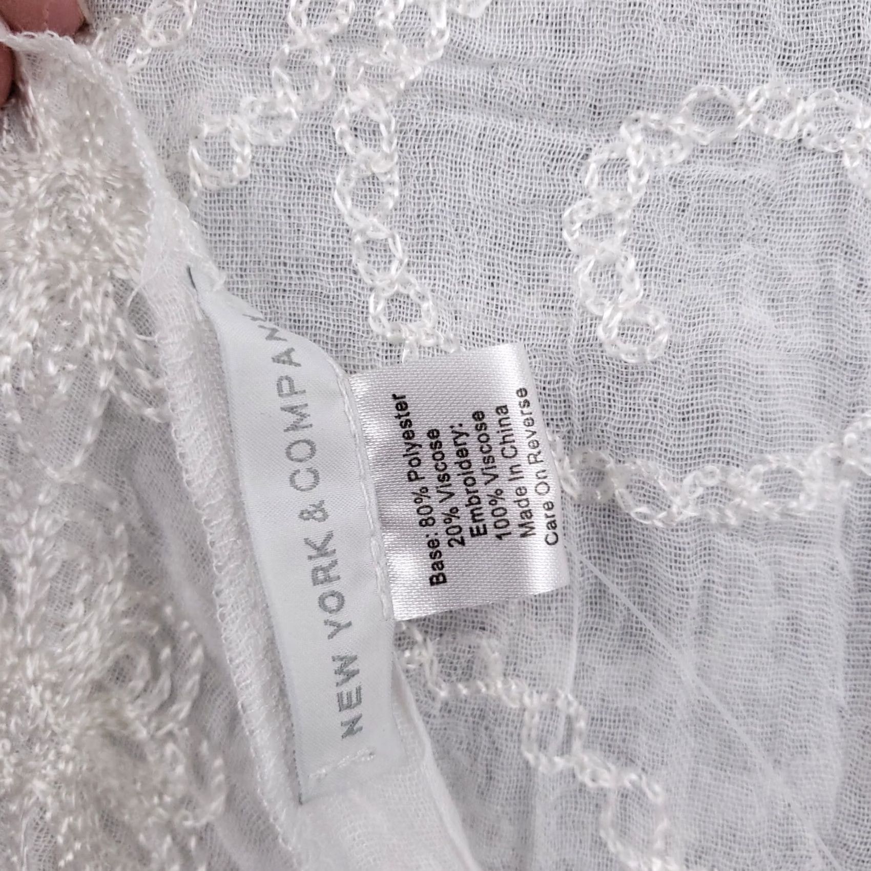 Vintage New York & Company Scarf Women OS White Embroidered Floral Rectangular Wrap 24x68 CSS Size ONE SIZE - 6 Thumbnail