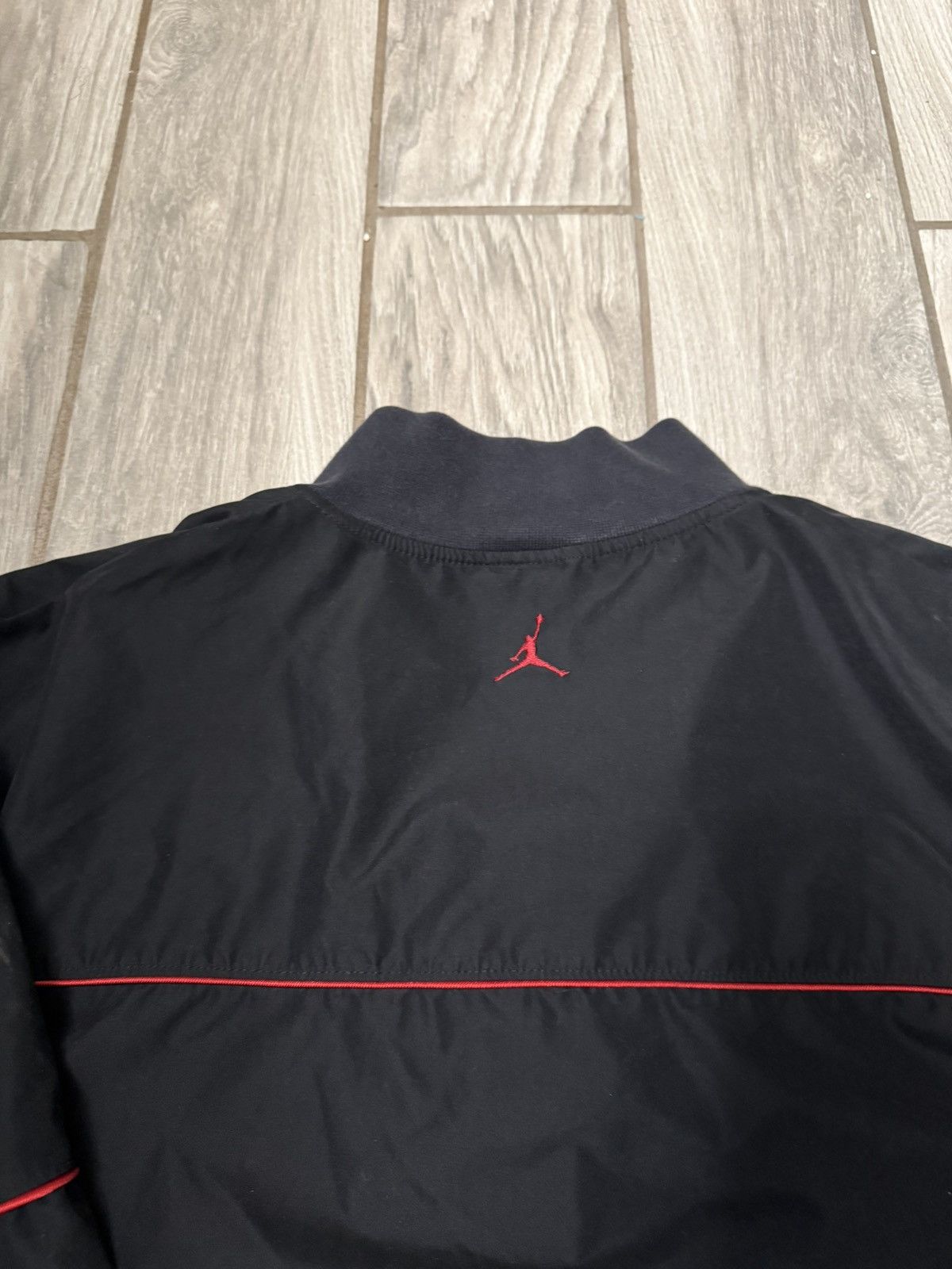 Jordan Brand Vintage 2000’s Jordan Casual Full Zip-Up Jacket Black/Red Size US XL / EU 56 / 4 - 4 Thumbnail