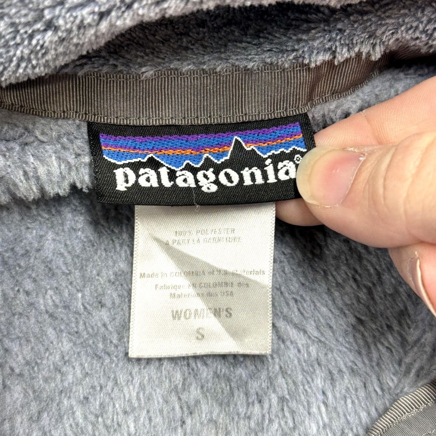 Patagonia Patagonia Jacket Womens Small Gray Full Zip Fleece Cozy Outdoor Thermal Lightweight Pocketed Short Zipper Logo Vintage-style? Size S / US 4 / IT 40 - 5 Thumbnail