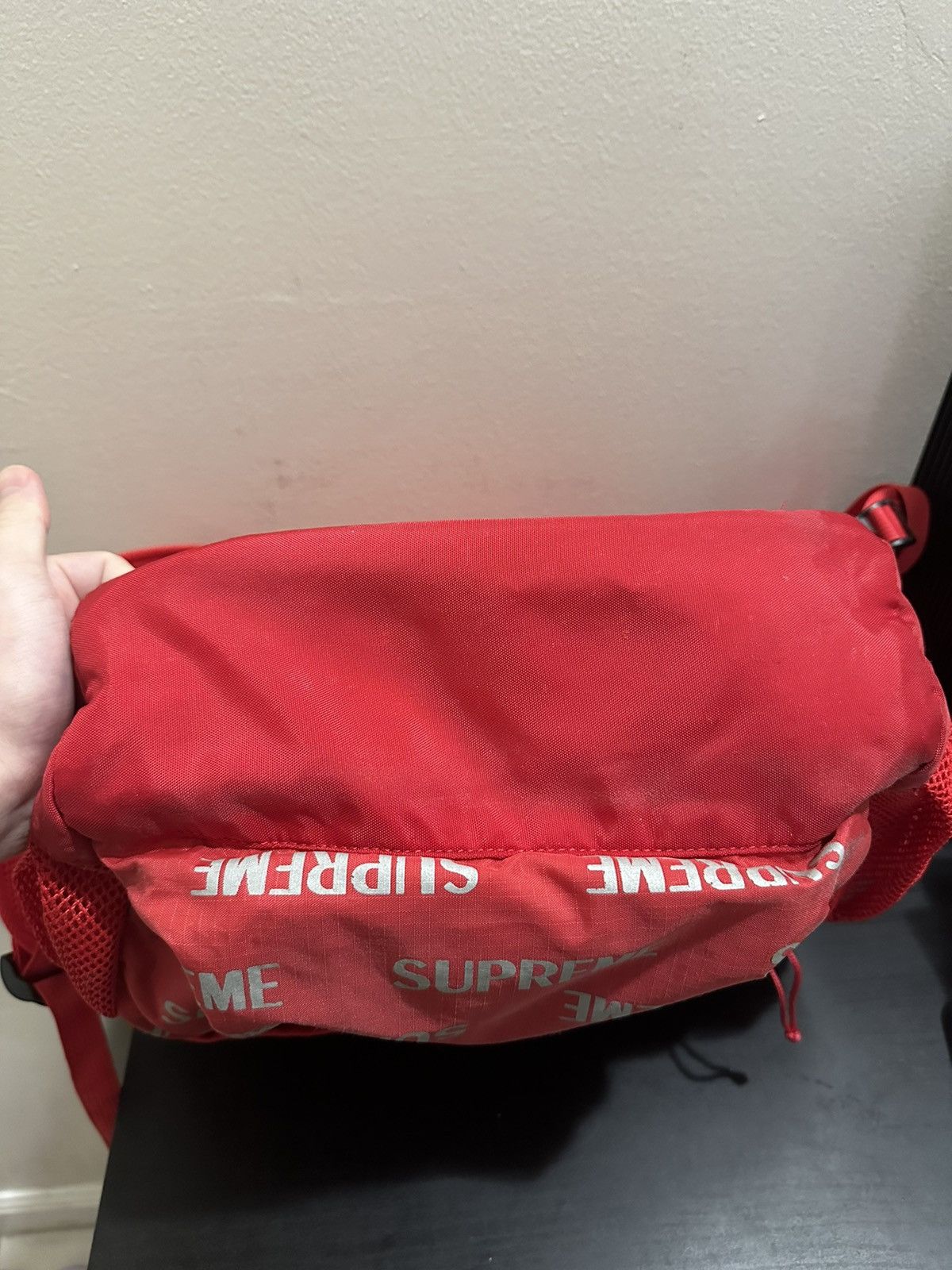 Supreme FW16 Supreme Reflective Repeat Logo Backpack Red Size ONE SIZE - 7 Thumbnail