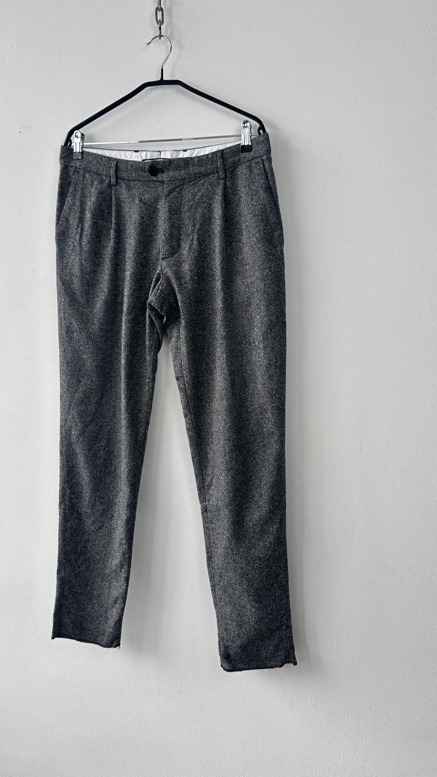 Tommy Hilfiger Tommy Hilfiger Italian Fabric Hampton Chino Pants 33/32 Size US 33 - 4 Thumbnail
