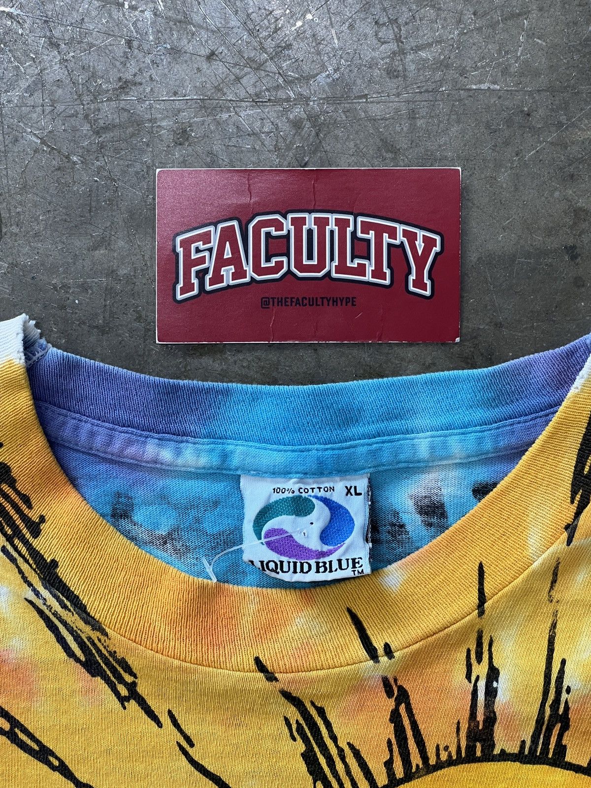 Vintage Vintage Liquid Blue AOP Sun and Moon Solstice Tee XL Size US XL / EU 56 / 4 - 3 Thumbnail