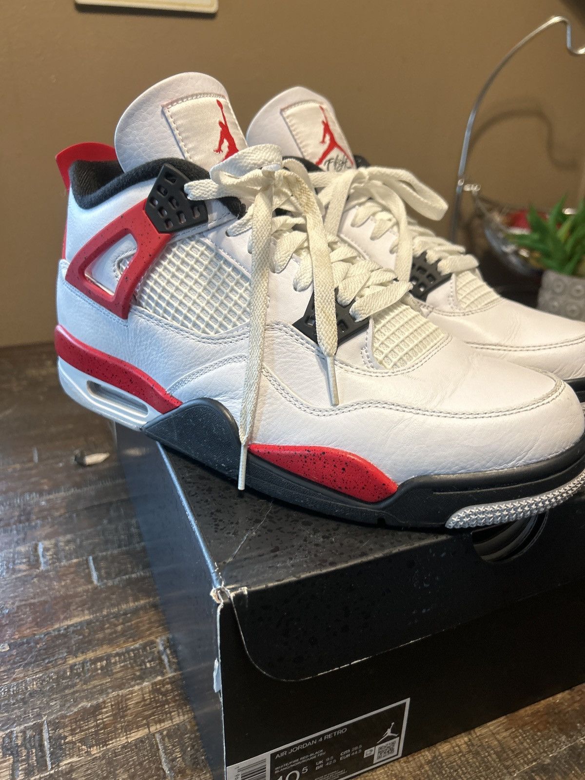 Jordan Brand Jordan 4 red cements retros Size US 10.5 / EU 43-44 - 7 Thumbnail