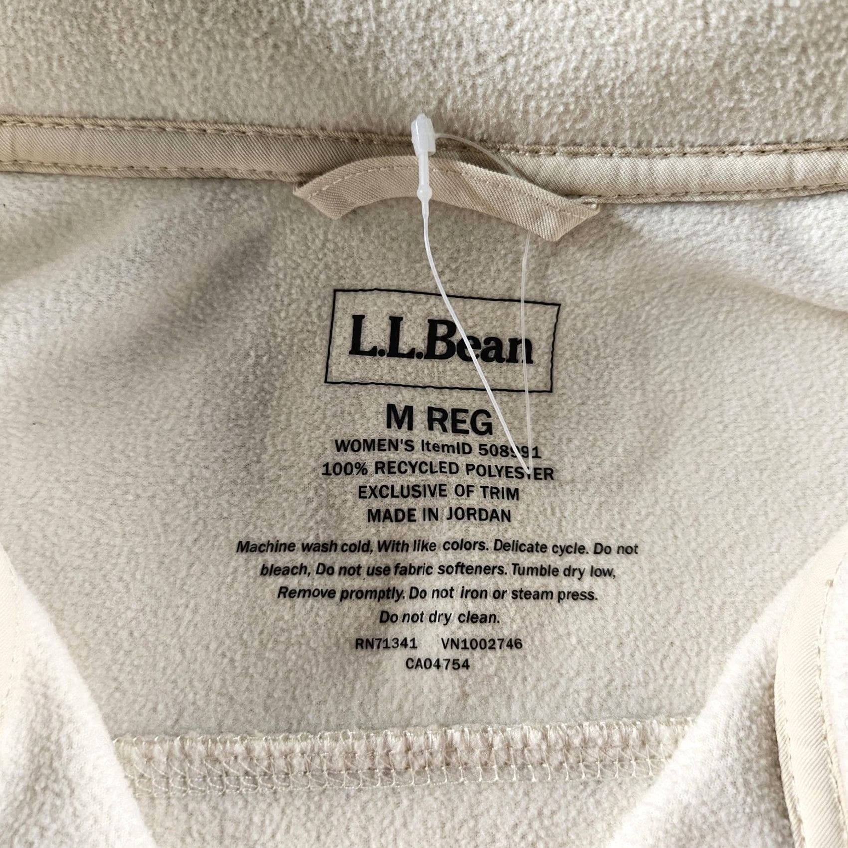 Vintage LL Bean Fleece Jacket Womens M Beige Full Zip Pockets Outdoor Merch Casual Travel Size M / US 6-8 / IT 42-44 - 4 Thumbnail