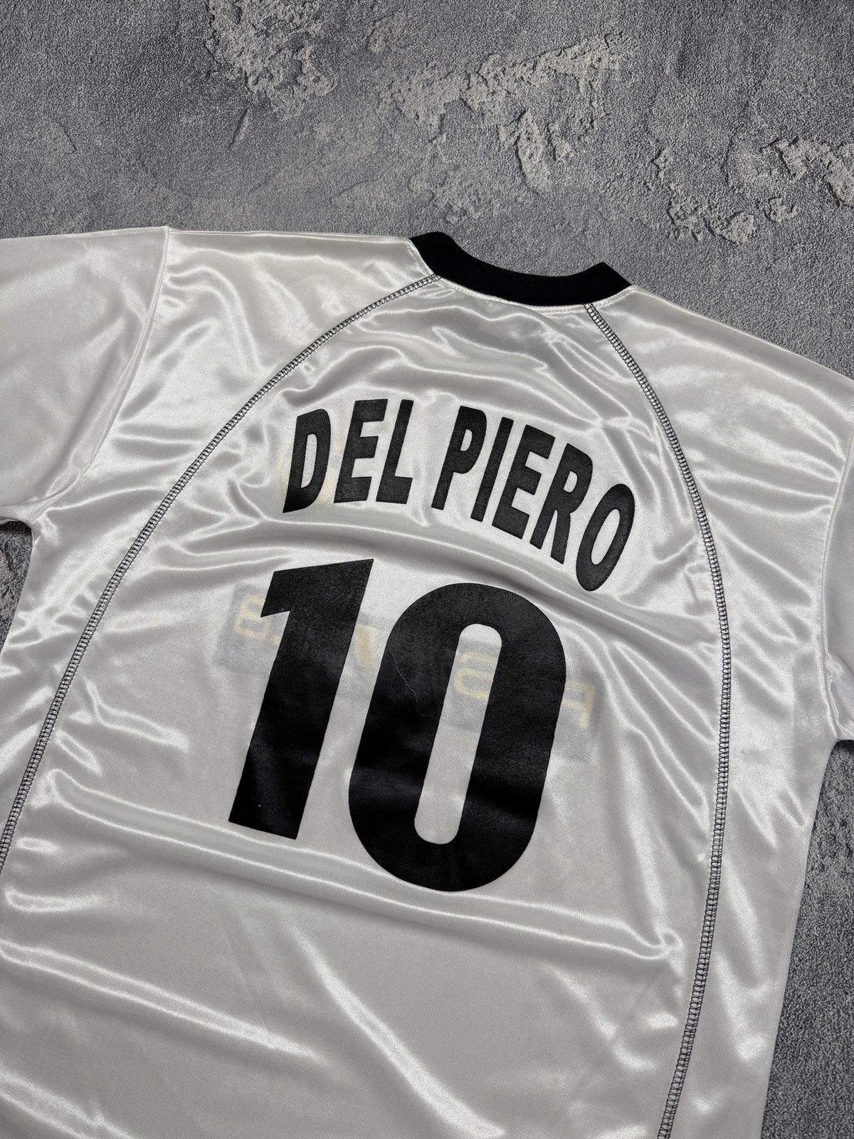 Juventus Fastweb vintage football jersey bootleg Del Piero