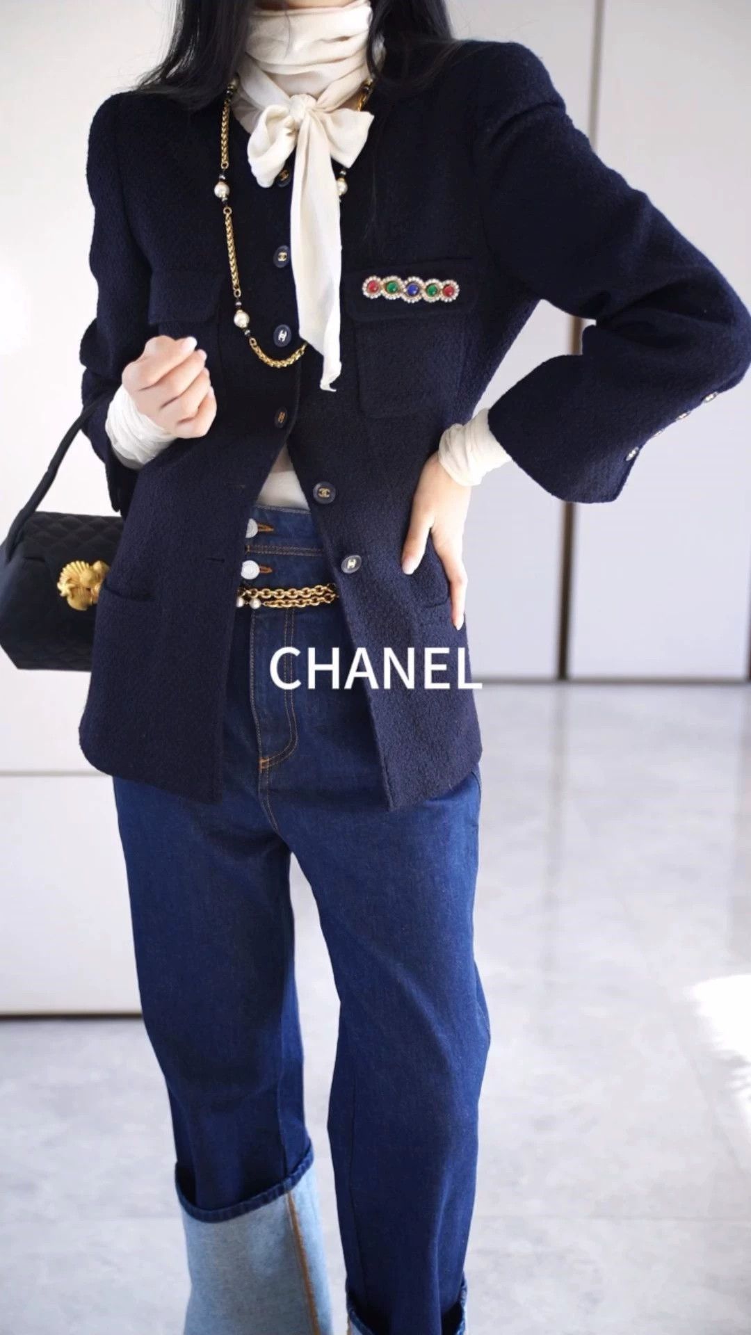 Chanel Chanel 90s Navy Wool 4-Pocket Single-Breasted Blazer Size S / US 4 / IT 40 - 1 Thumbnail