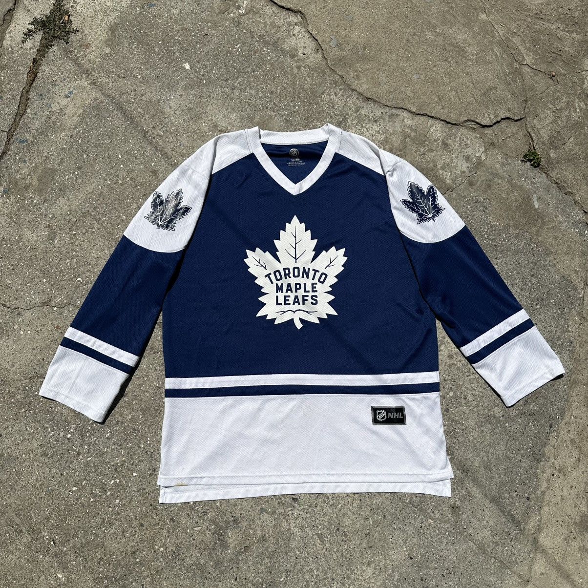 NHL NHL JOHN TAVARES 91 TORONTO MAPLE LEAFS hockey jersey Size US XL / EU 56 / 4 - 1 Thumbnail