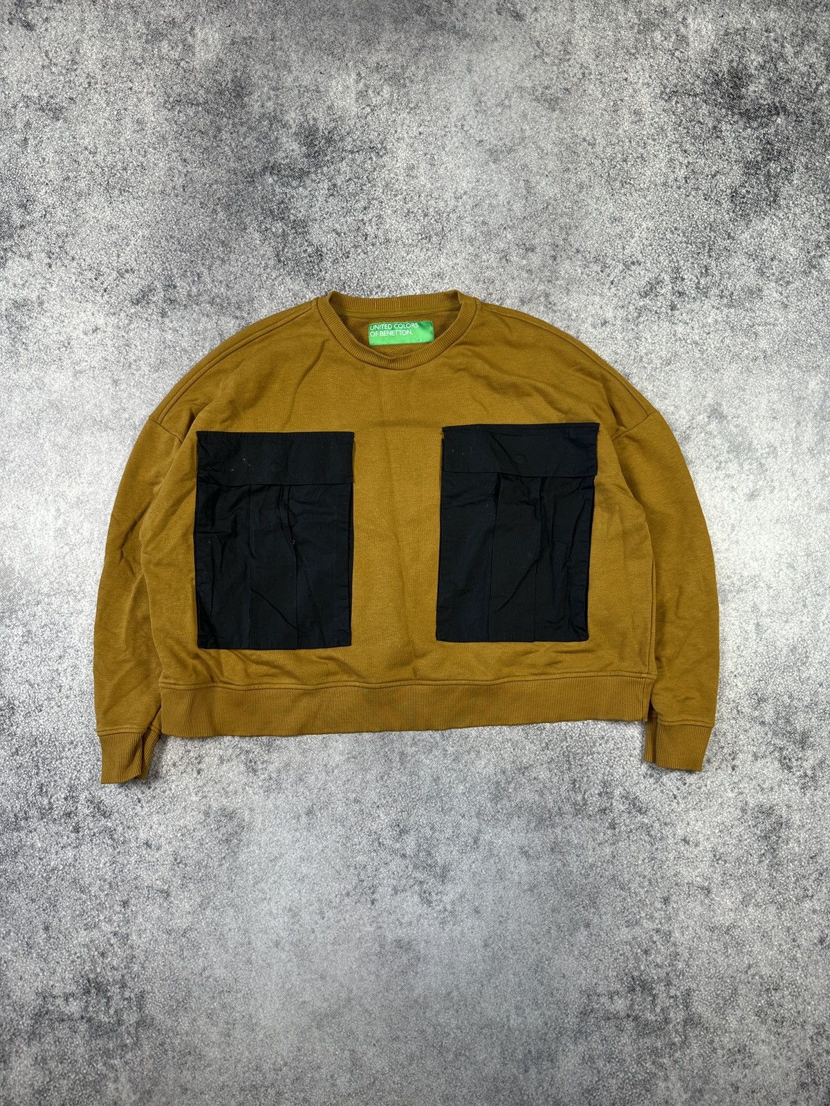 United Colors Of Benetton Benetton Pocket Sweatshirt Streetwear Style Casual Italy L Size US L / EU 52-54 / 3 - 1 Thumbnail