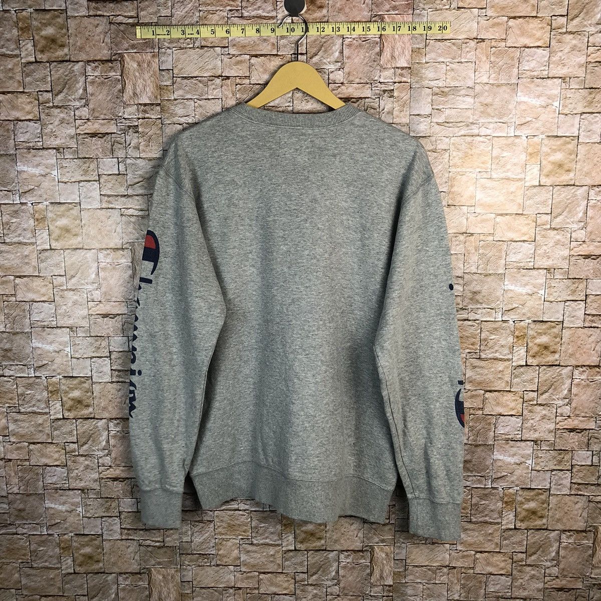 Champion Champion vintage Grey Sweatshirt #A381 Size US L / EU 52-54 / 3 - 14 Thumbnail
