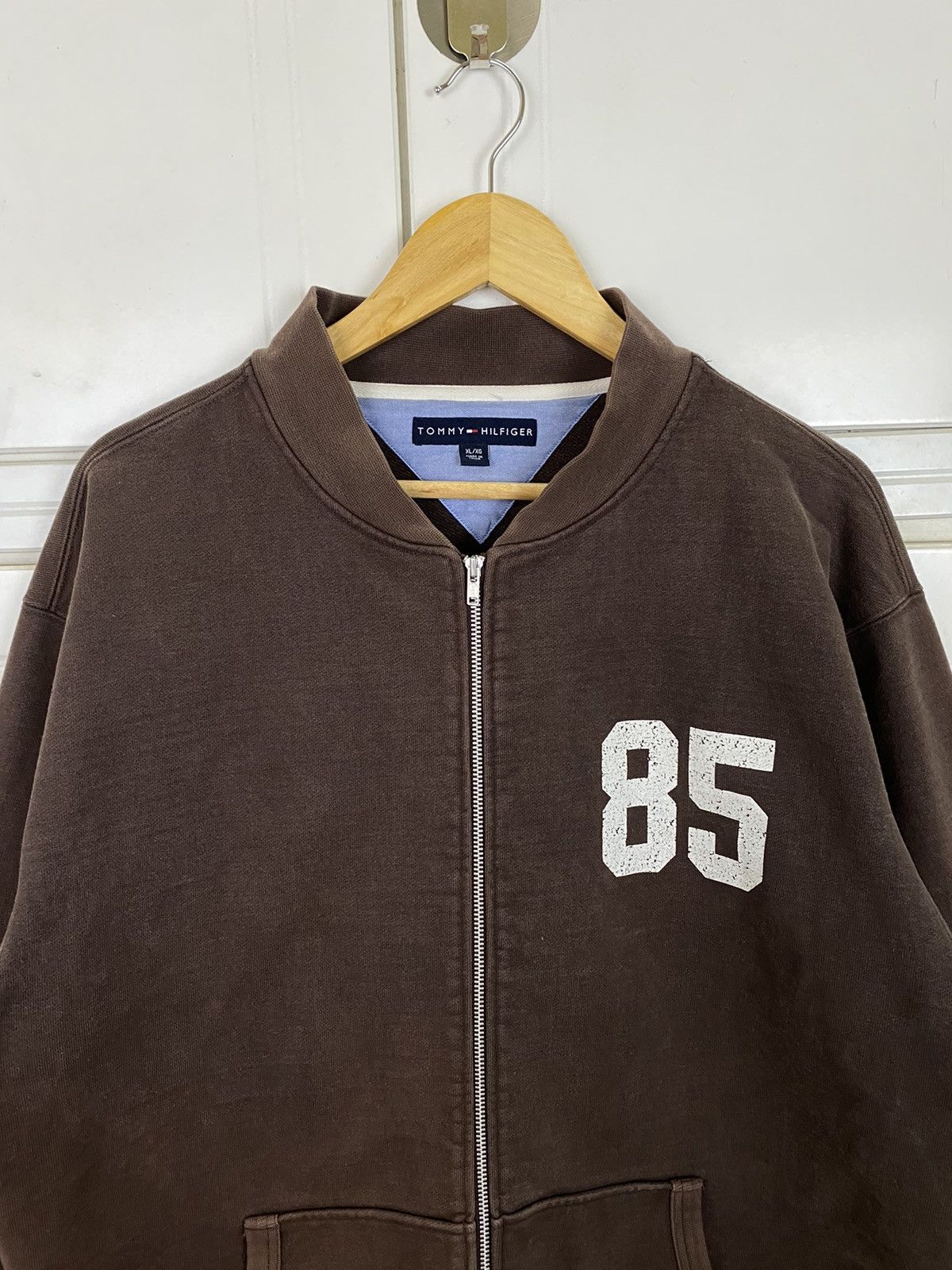 Tommy Hilfiger × Vintage Vintage Tommy Hilfiger Sweater Zip Up Size US XL / EU 56 / 4 - 3 Thumbnail