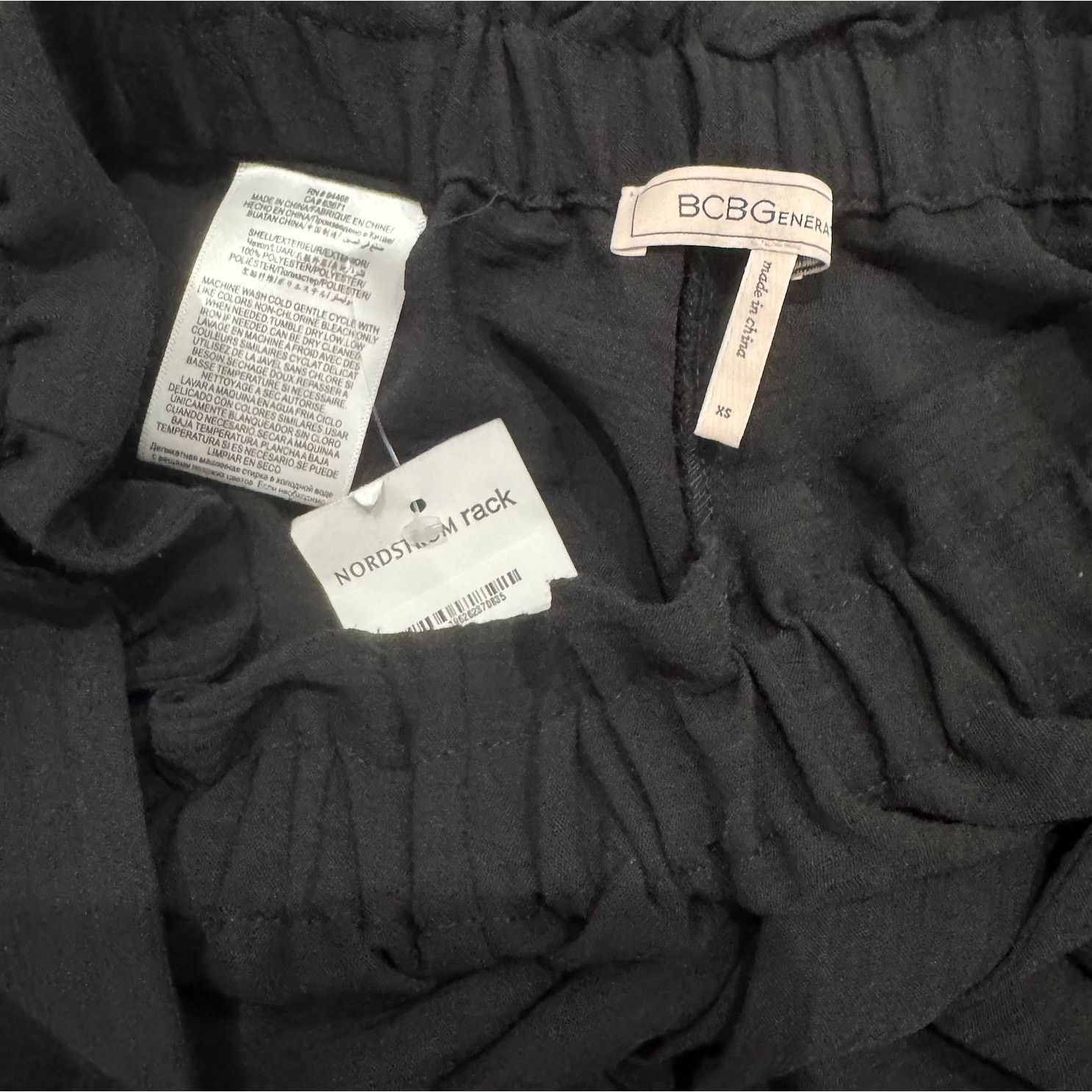 BCBGeneration BCBGeneration Paperbag Shorts in Black, Size XS Size 26" / US 2 / IT 38 - 2 Thumbnail