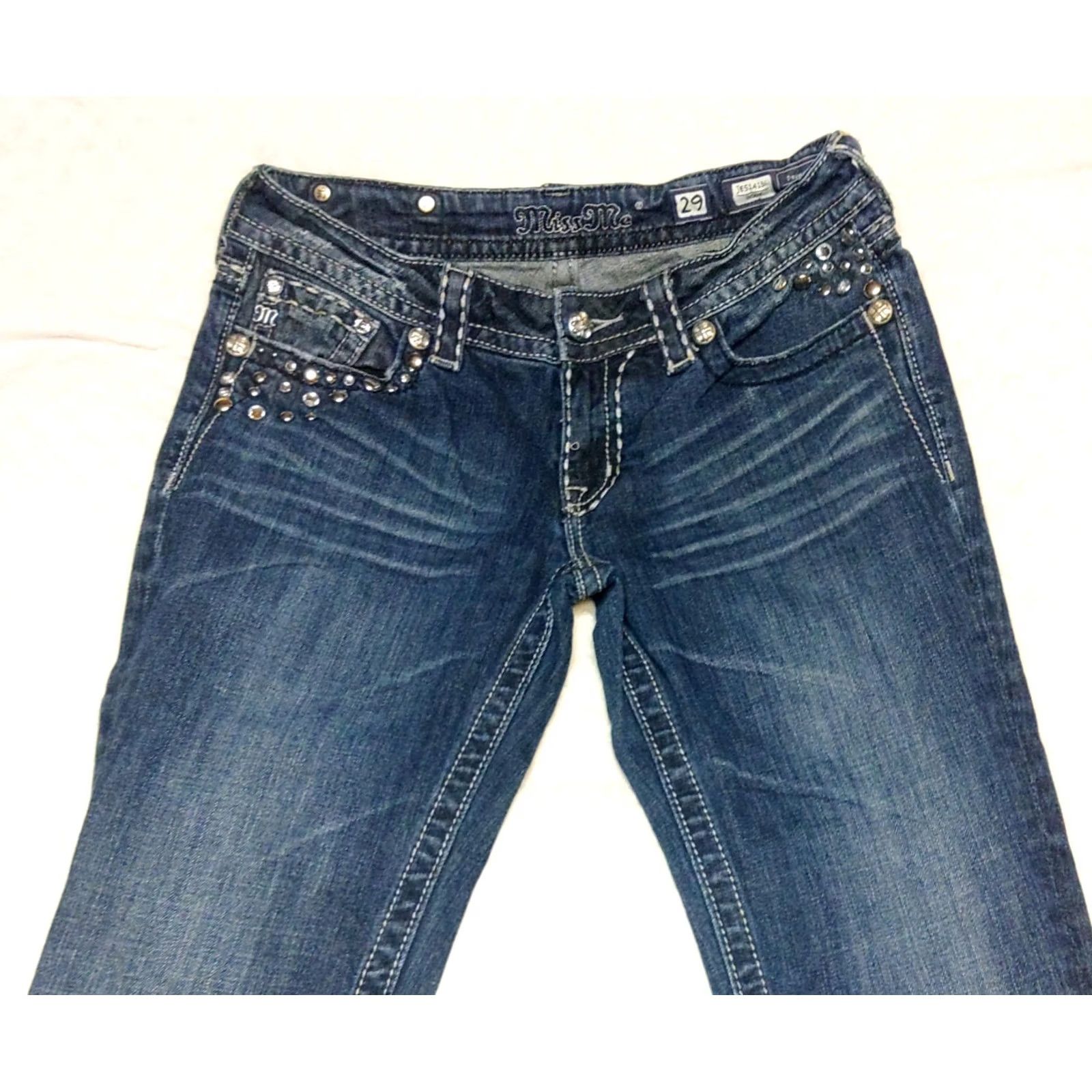 Miss Me Miss Me Jeans Bootcut 5-Pocket Denim Women 29 Medium Wash Blue Embroidered Pockets Stretch Relaxed Regular Size 30x31 Mens Womens Boys Girls Size 29" - 4 Thumbnail