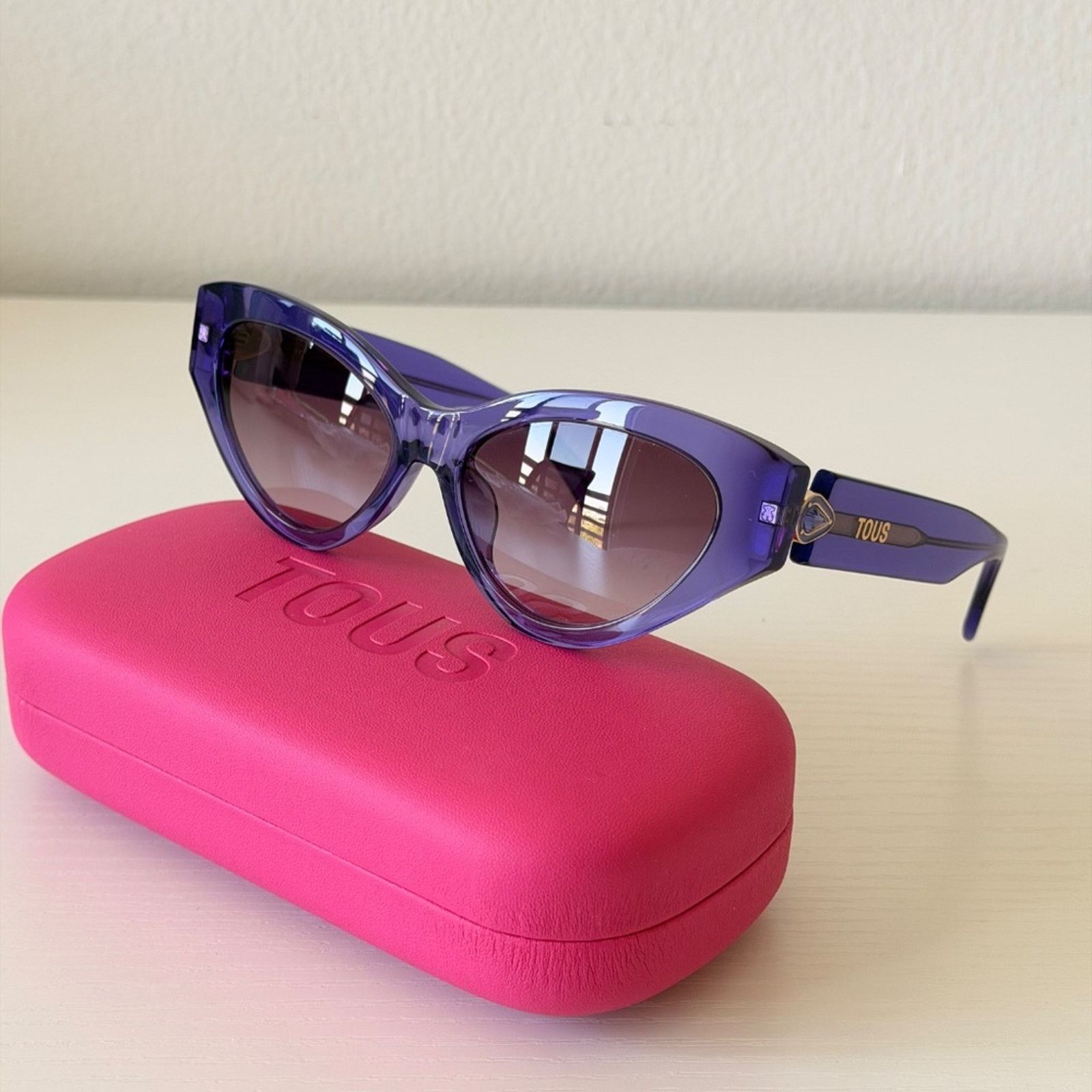 TOUS New, Tous Purple Sunglasses, STOB84S 08LA, Authentic Size ONE SIZE - 3 Thumbnail