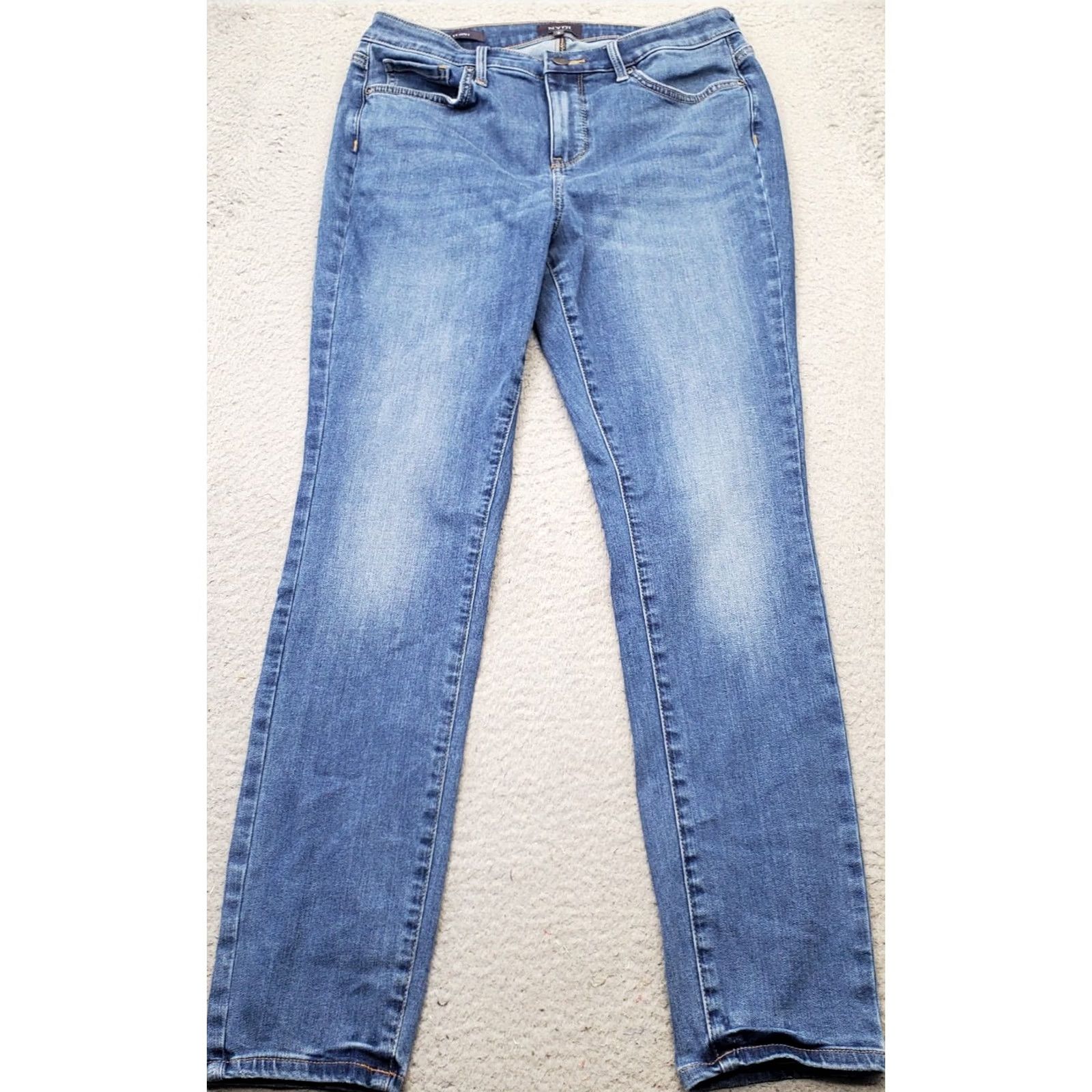 NYDJ NYDJ AMI Skinny Jeans Womens 8 Blue Denim Medium Wash 5-Pocket 28" Waist 28.75" Inseam Womens Size 8 NYDJ AMI Skinny Jeans Blue Denim 5-Pocket Mens? Size 30" / US 8 / IT 44 - 2 Thumbnail