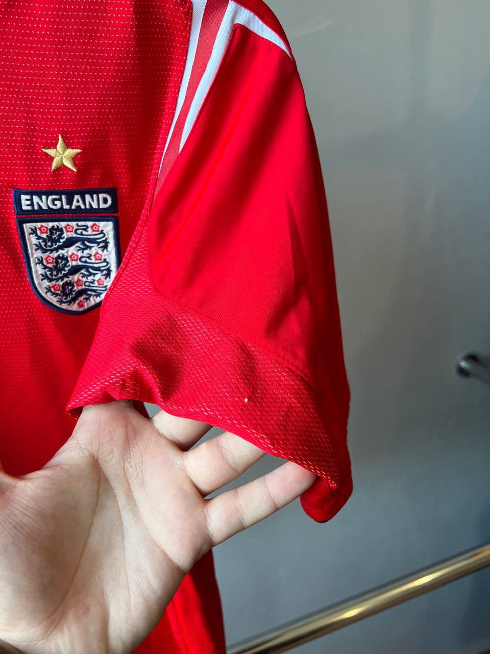 Umbro 2004/06 ENGLAND TEAM AWAY SOCCER JERSEY FOOTBALL SHIRT UMBRO Size US S / EU 44-46 / 1 - 10 Thumbnail