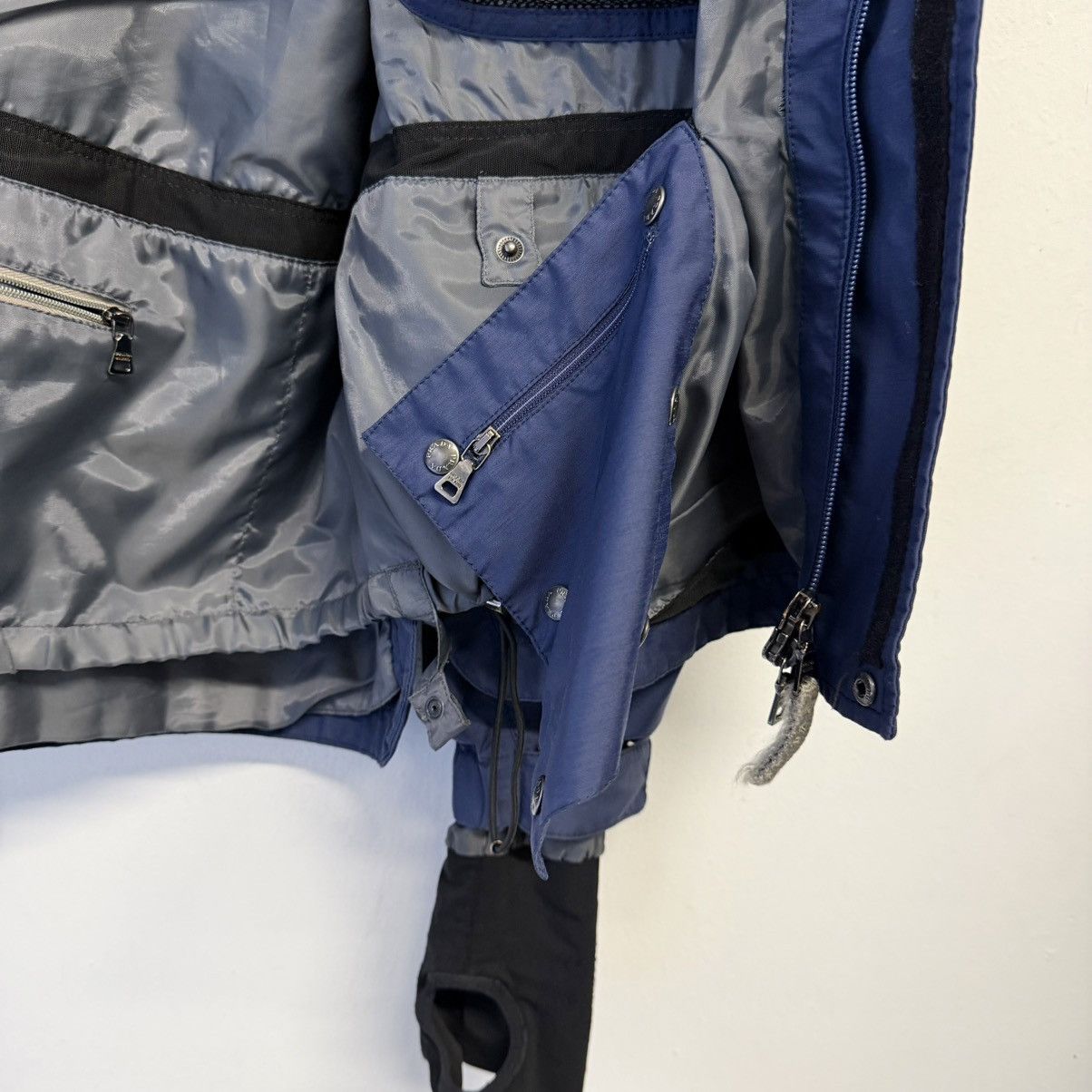 Prada Prada Linea Rossa ski jacket Gore-Tex Size US L / EU 52-54 / 3 - 13 Thumbnail