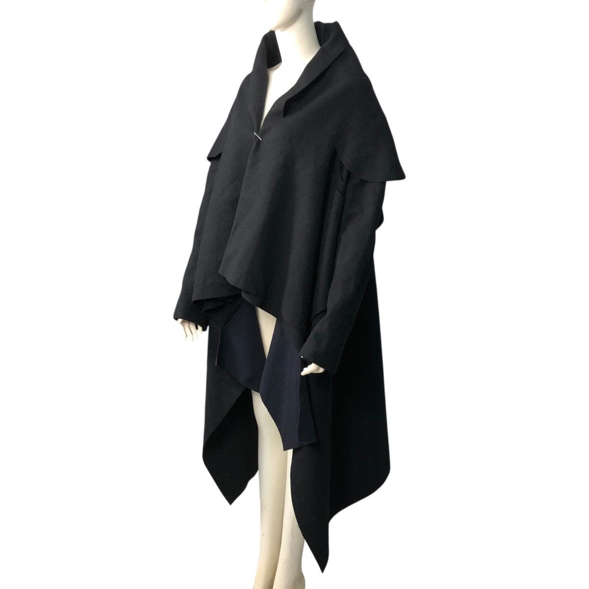 Comme des Garcons 🔥VINTAGE 2003 CAPE JACKET WOOL OVERSIZE ASYMMETRIC DRAPED Size US M / EU 48-50 / 2 - 3 Thumbnail
