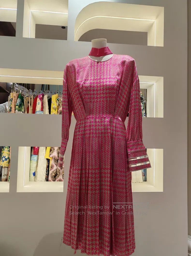 Fendi Fendi Dress Size XS / US 0-2 / IT 36-38 - 1 Thumbnail