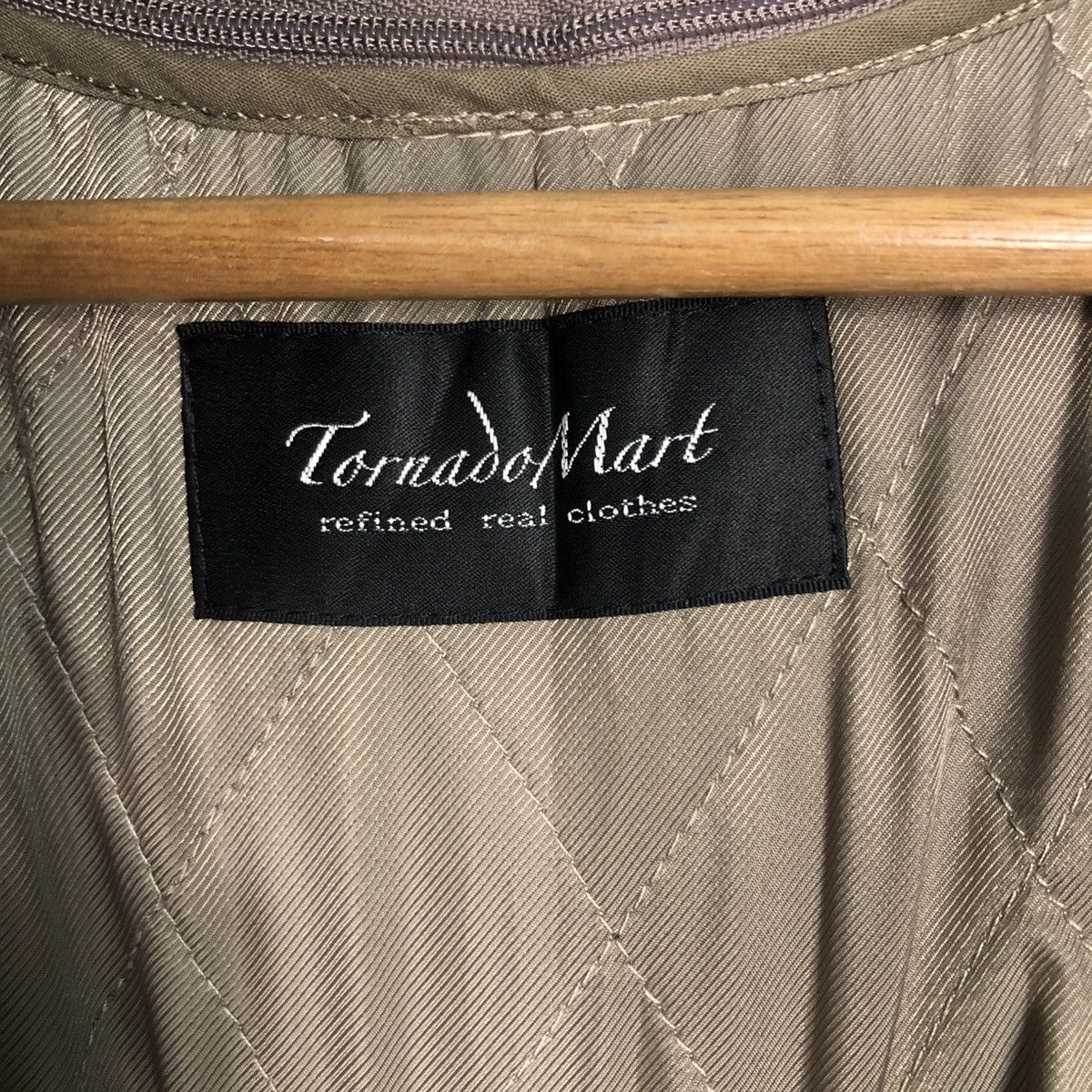 Japanese Brand Bondage Parachute Biker Jacket Punk Tornado Mart Size US L / EU 52-54 / 3 - 21 Thumbnail