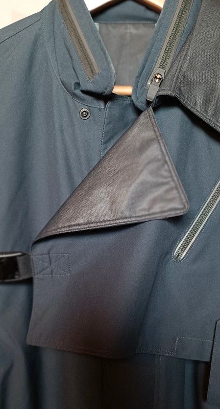 Adidas Y-3 CH1 Terrex Hooded Poncho FW20 CHAPTER 1 COLLECTION Size US XS / EU 42 / 0 - 11 Thumbnail