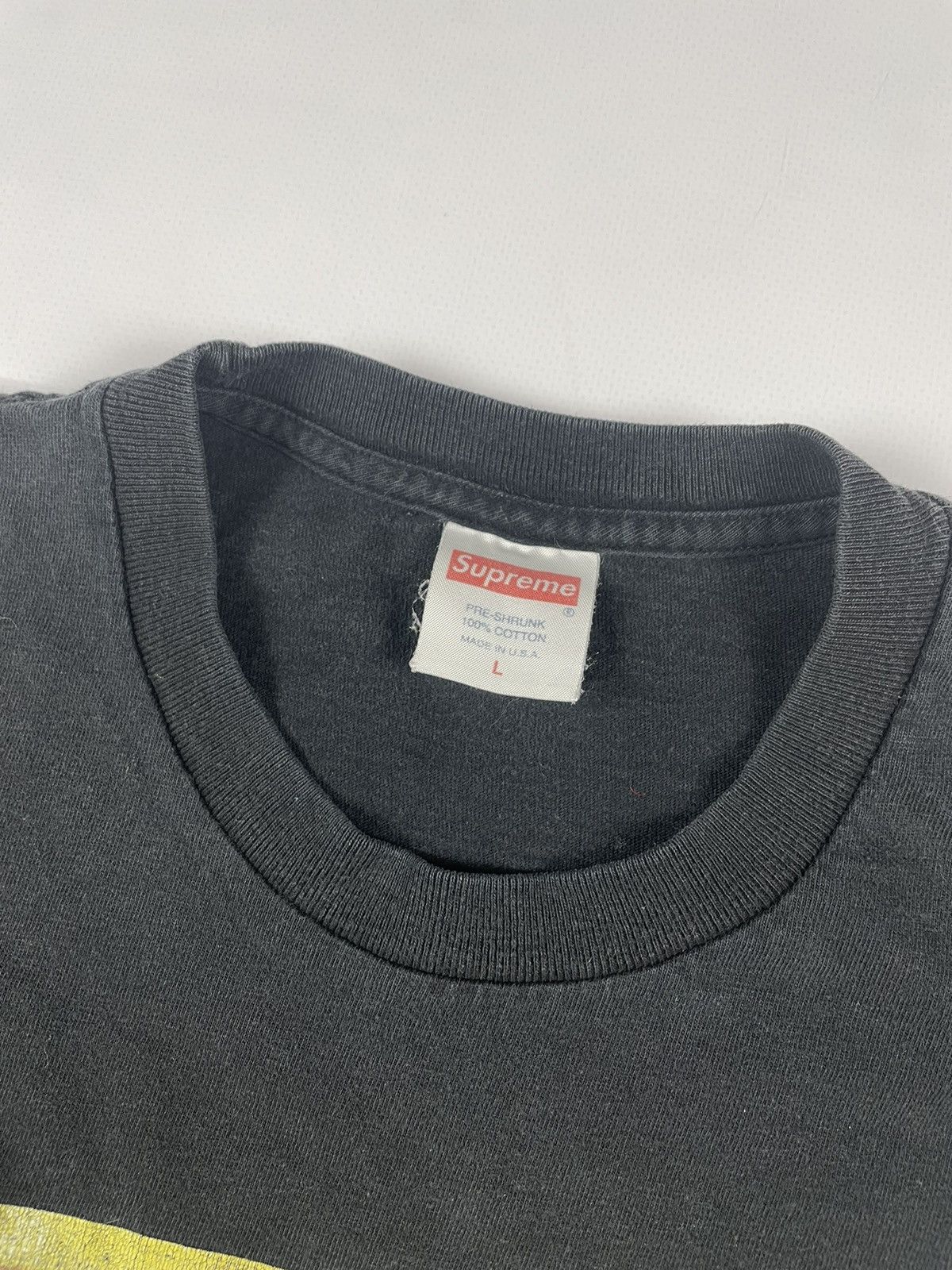 Supreme × Vintage Vintage Supreme Y2K Logo Black T-Shirt Size: M - L Size US L / EU 52-54 / 3 - 5 Thumbnail
