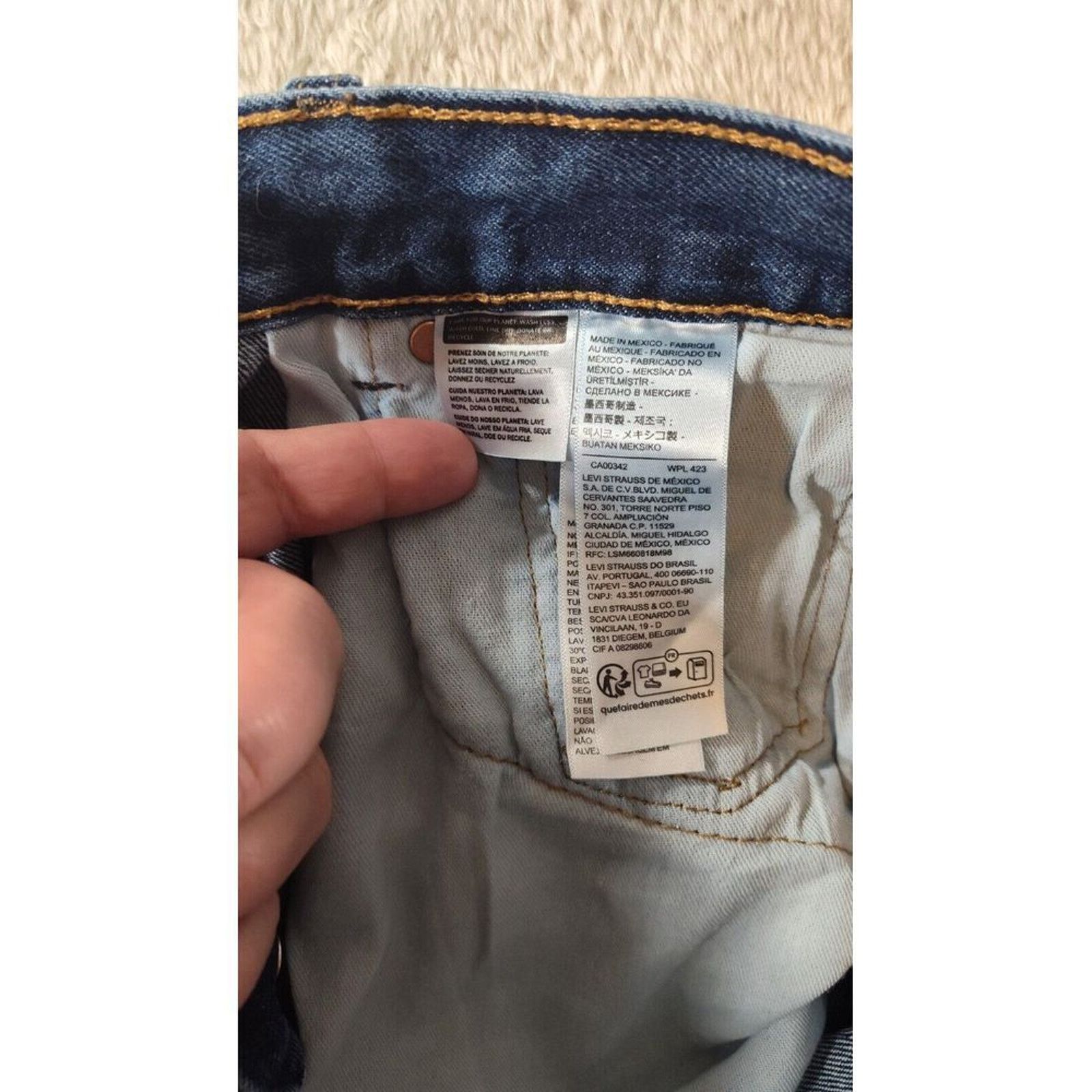 Levi's Levis Jeans Mens 31x30 Blue 501 Straight Button Fly Western Size US 31 - 9 Thumbnail