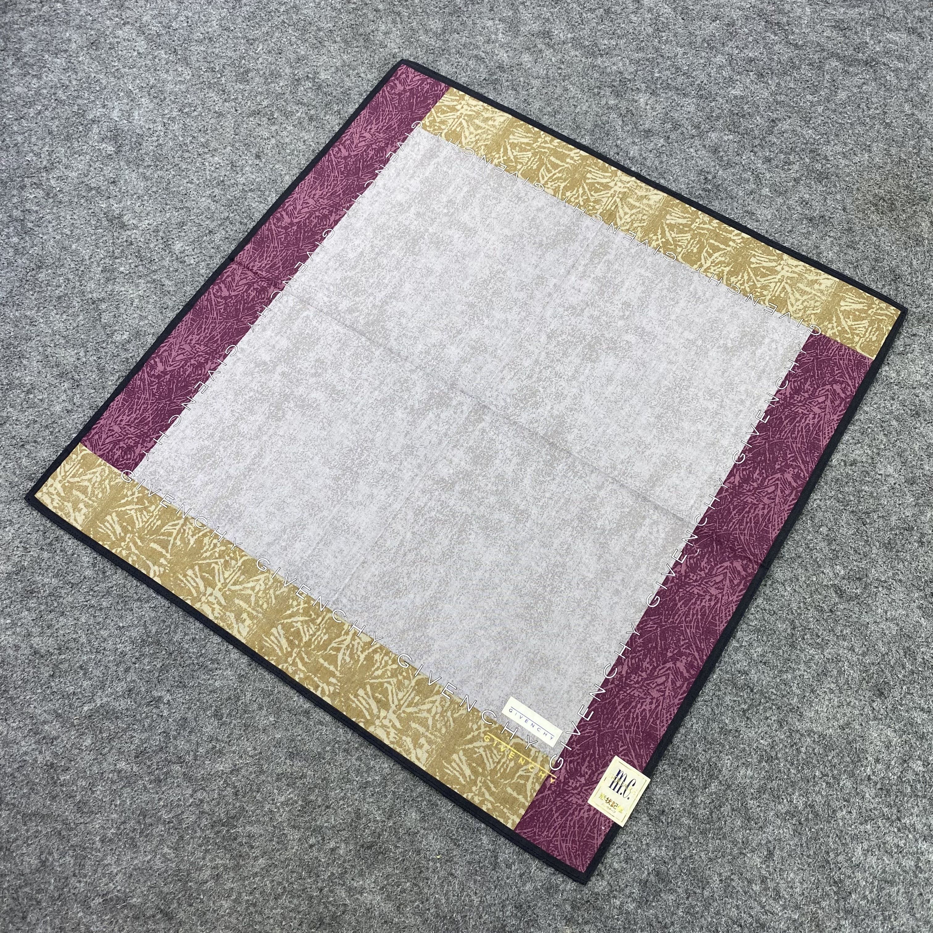Givenchy Givenchy Handkerchief Neckerchief Bandana-B1707 Size ONE SIZE - 4 Thumbnail