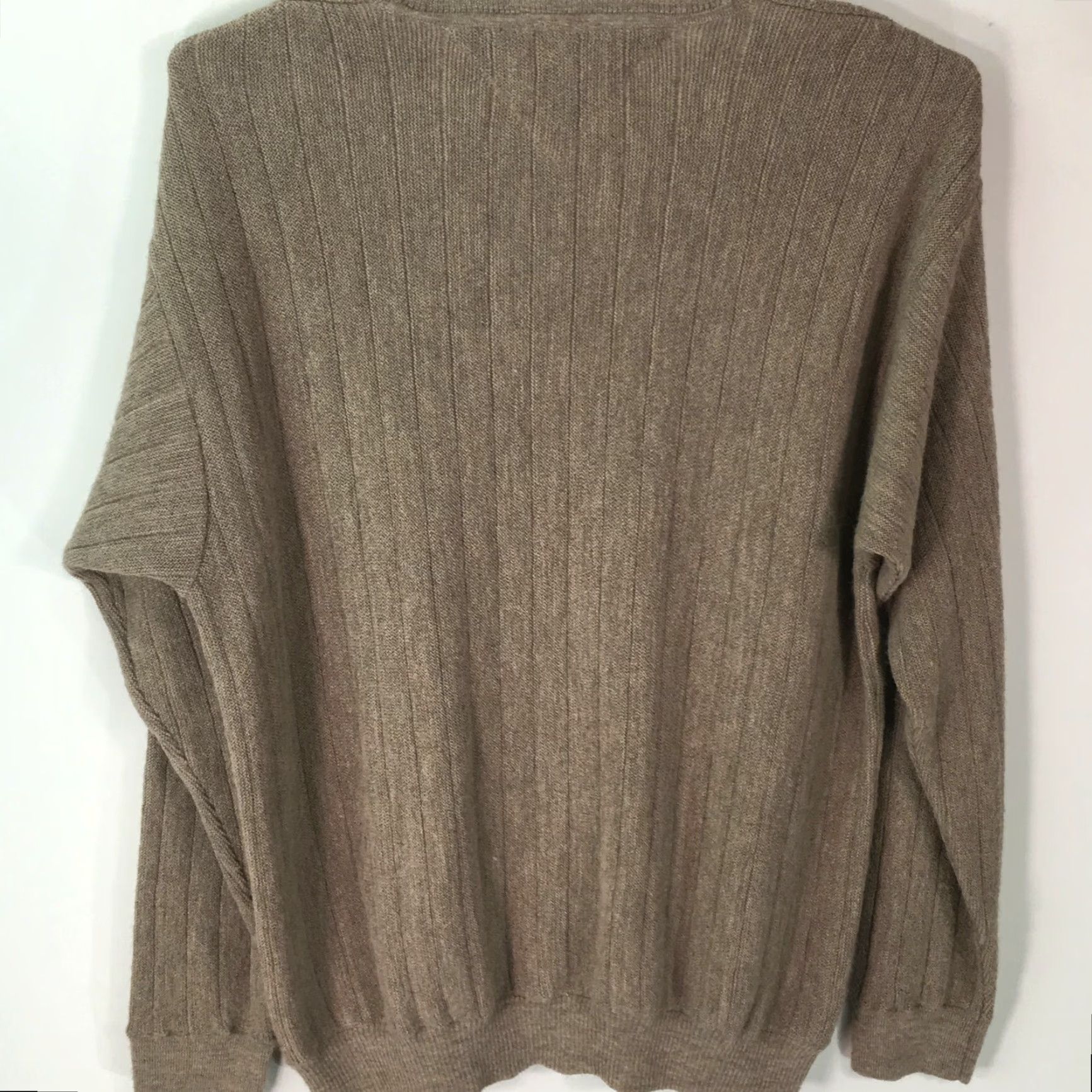 Tommy Hilfiger Tommy Hilfiger Mens V Neck Long Sleeve Knit Beige Pullover Sweater XL Beiges Classic Pullover Casual Mens Size US XL / EU 56 / 4 - 2 Thumbnail