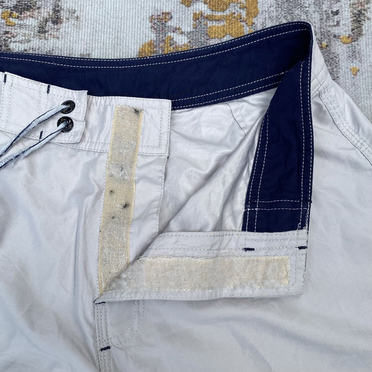 Oakley Vintage Oakley Short Oakley Outdoor Life Size US 29 - 17 Thumbnail