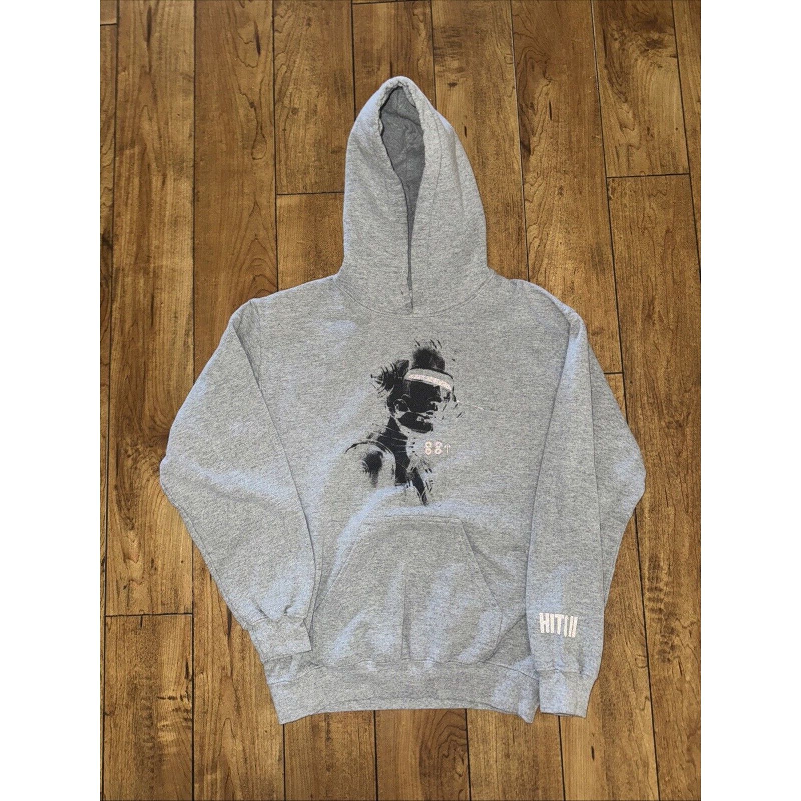 Band Tees × Japanese Brand 88 Rising Head In The Clouds Pull Over Hoodie Grey S 19x24 Size US S / EU 44-46 / 1 - 1 Thumbnail
