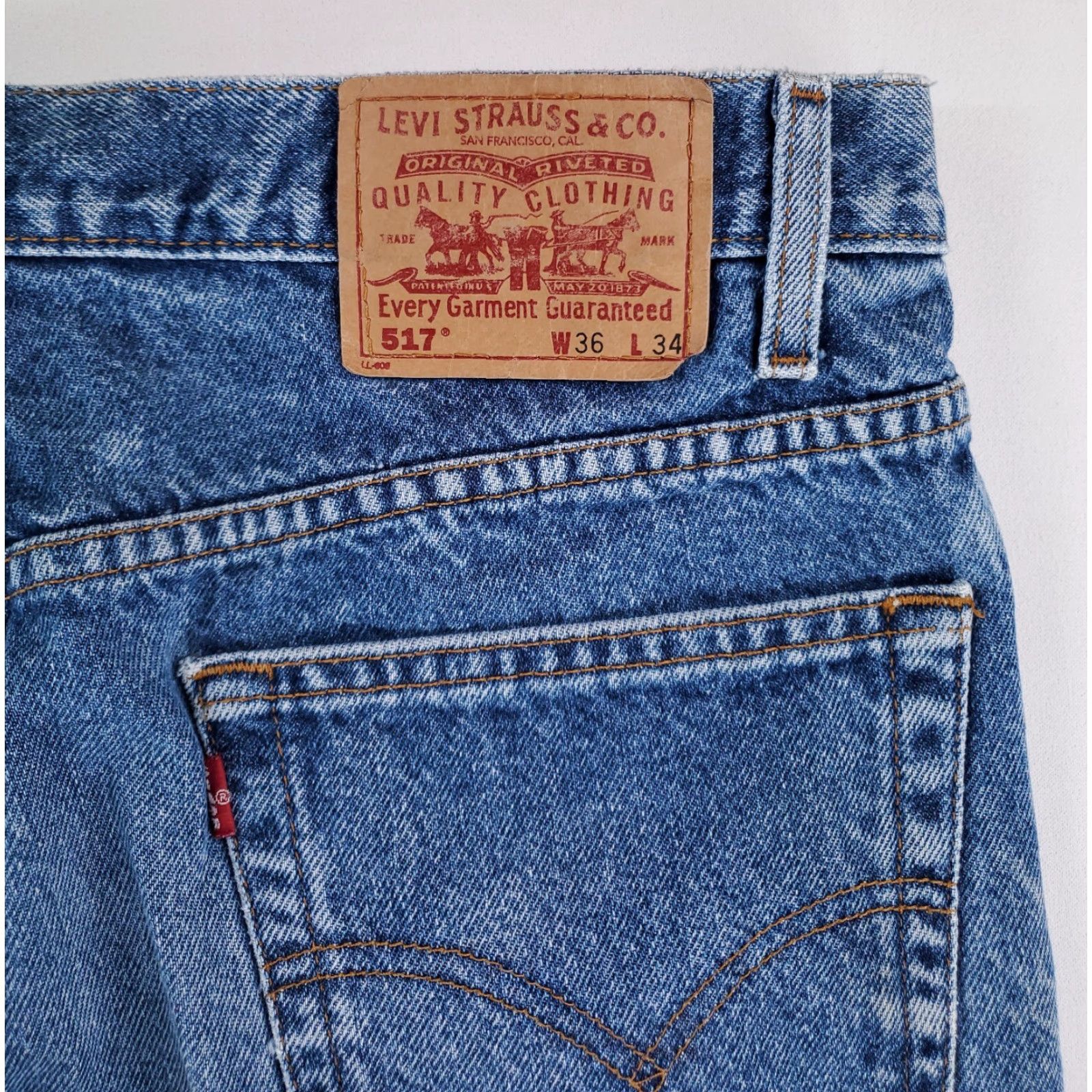 Levi's Levi's 517 Jeans Blue Whiskering Faded Hemmed Mens 36 x 34 36 x 30 Actual Bootcut Jeans Men Blue 517 Size US 36 / EU 52 - 4 Thumbnail