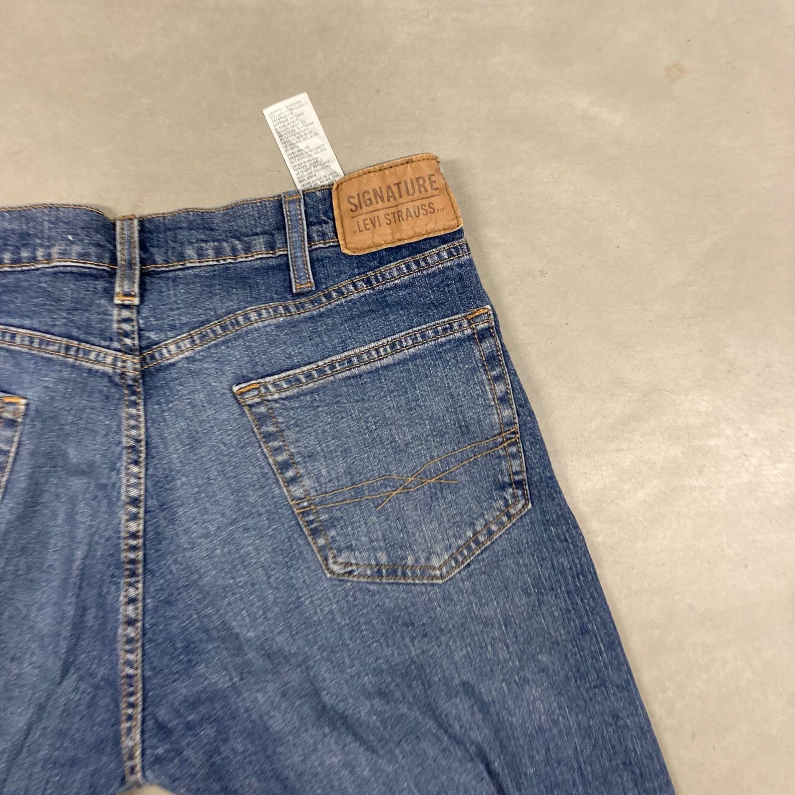 Levi's × Vintage Y2K Levi's bootcut Jeans 34x32 Size US 34 / EU 50 - 4 Thumbnail