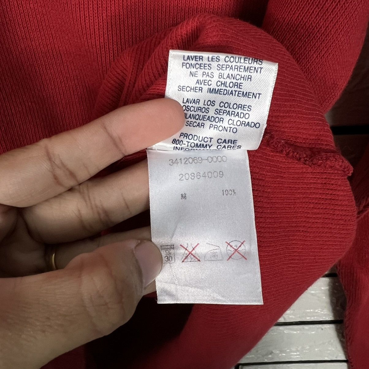 Tommy Jeans 90's TOMMY JEANS Embroidered Logo LS Vneck Tees #3993-C182 Size US S / EU 44-46 / 1 - 12 Thumbnail
