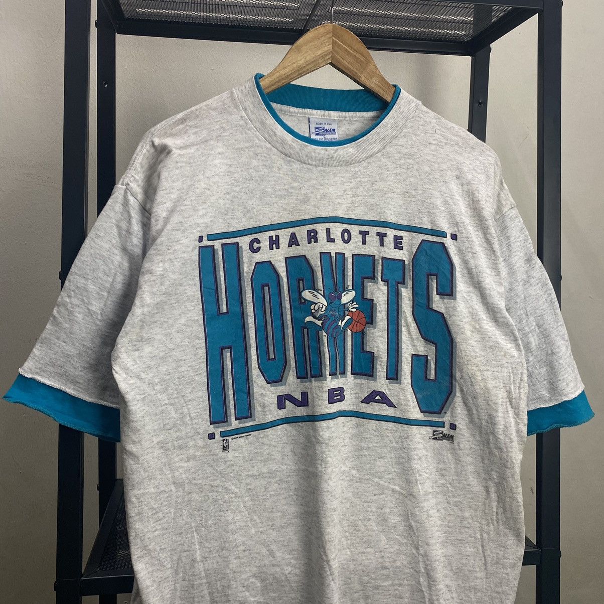 NBA × Salem Sportswear × Vintage Vintage NBA Charlotte Hornets Salem Sportswear T-Shirt Size US L / EU 52-54 / 3 - 3 Thumbnail