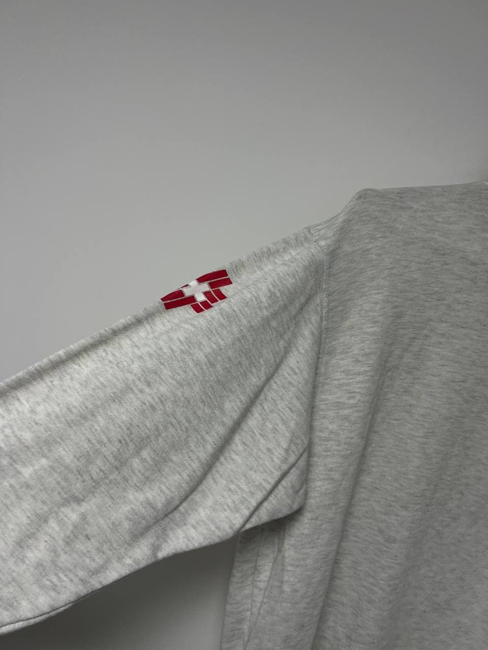 Adidas Vintage 1999 Adidas Switzerland Ski Sweatshirt 1/4 S Size US S / EU 44-46 / 1 - 11 Thumbnail