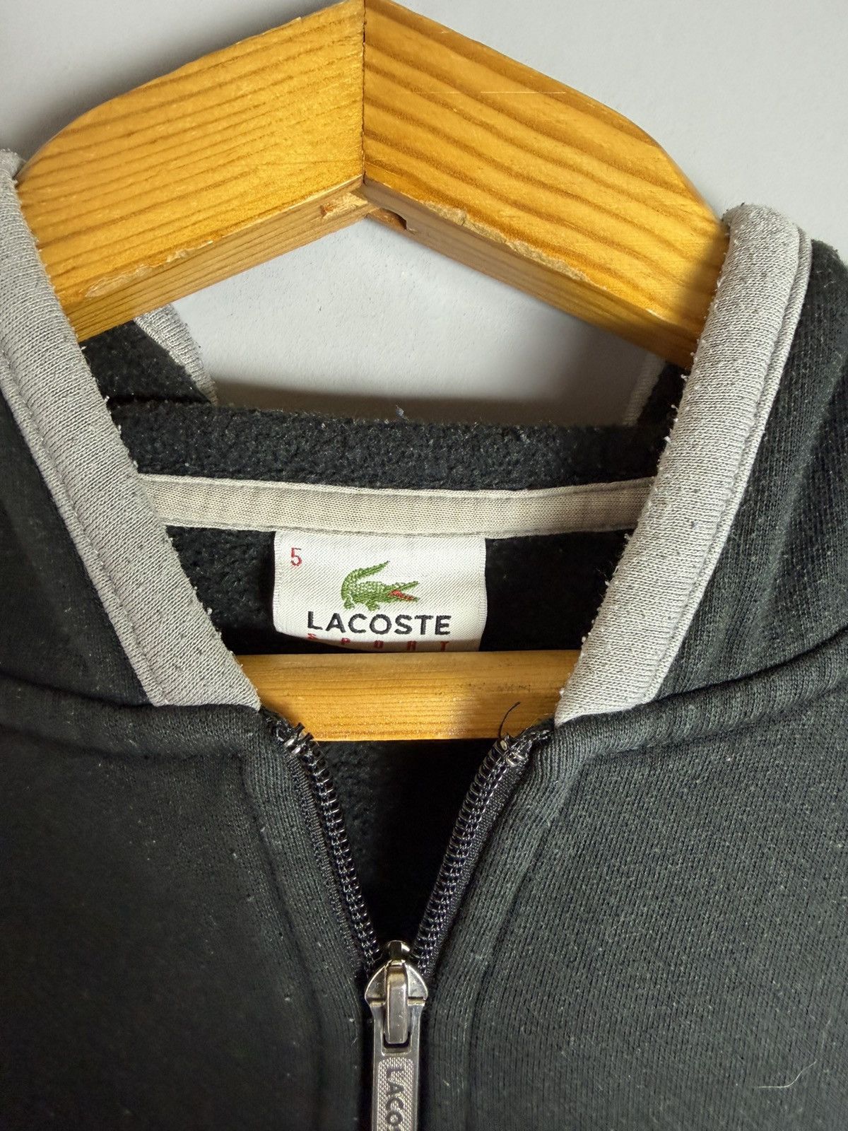 Lacoste Vintage Lacoste Hoodie big logo Size US L / EU 52-54 / 3 - 5 Thumbnail