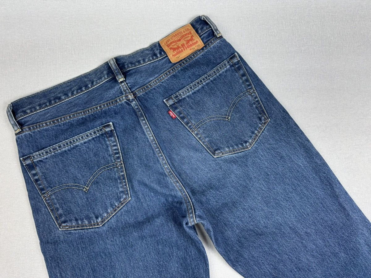Levi's × Vintage Men’s Vintage Levi’s 751 Jeans Denim Pants size W36L32 Size US 36 / EU 52 - 4 Thumbnail