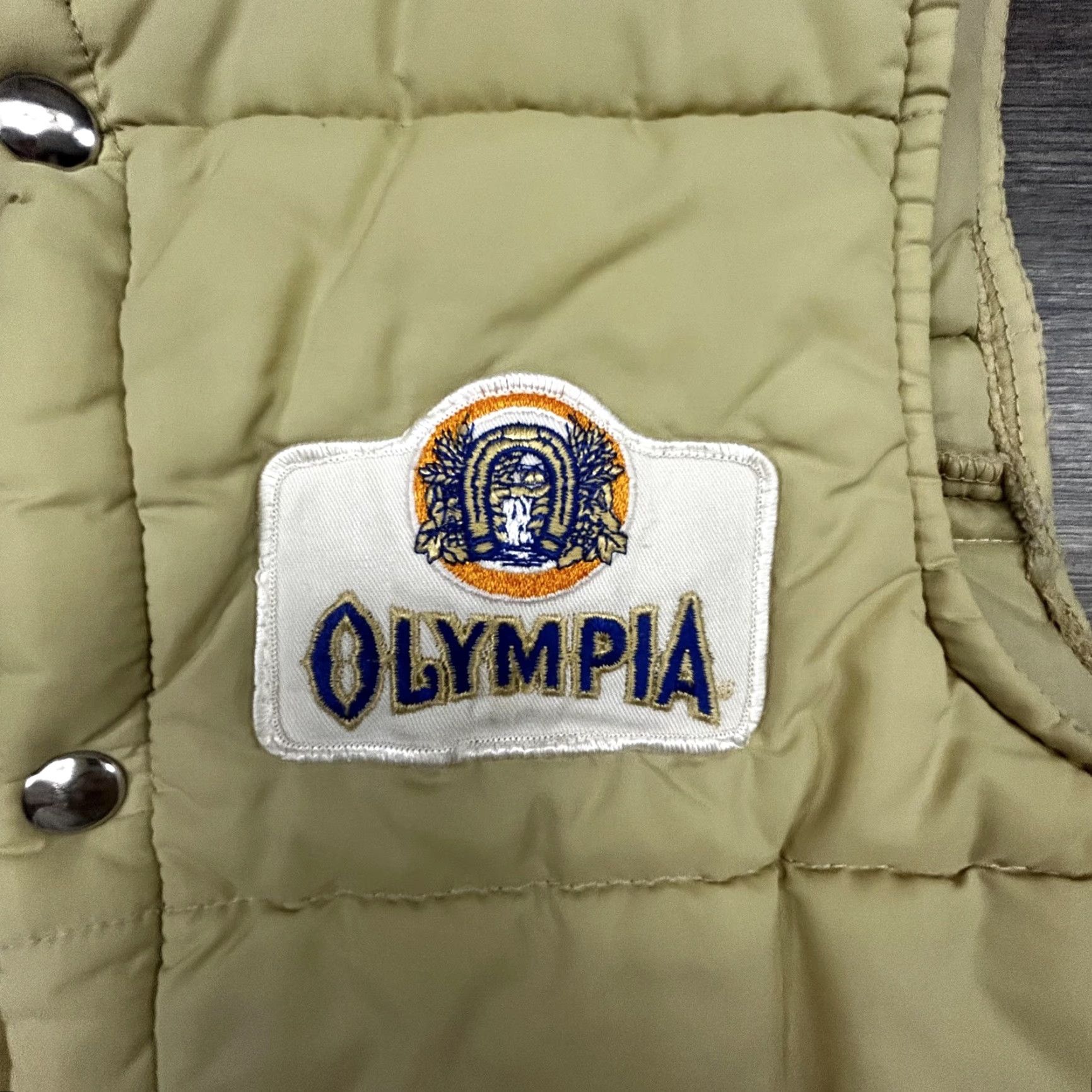 Vintage VINTAGE True 60s Puffer Vest Mens Small Red Jacket Olympia Beer Snap Zip RARE Swingster Quilted Nylon Bodywarmer Pockets Beor? Size US S / EU 44-46 / 1 - 6 Thumbnail